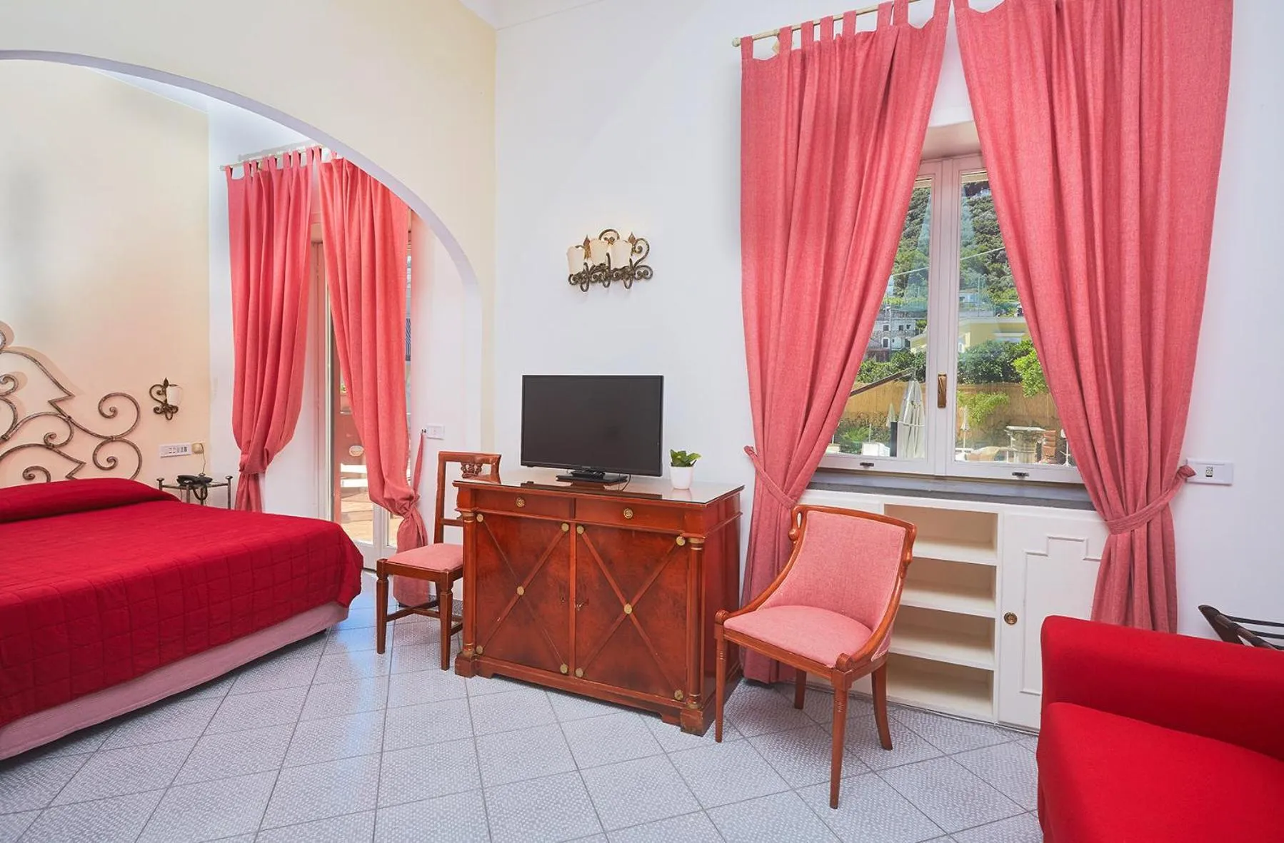 Decorative detail in Palatium Mari