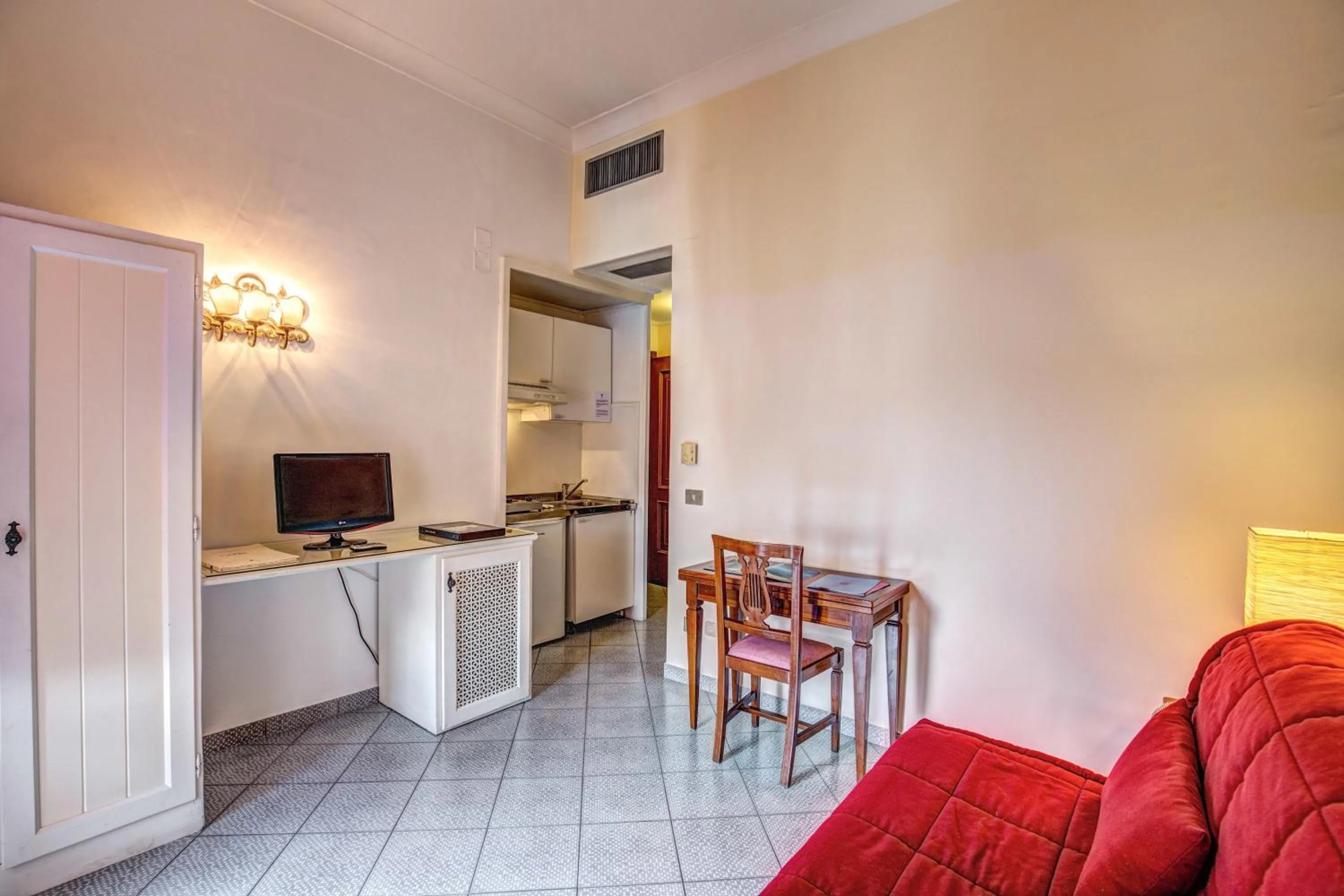 Decorative detail in Palatium Mari