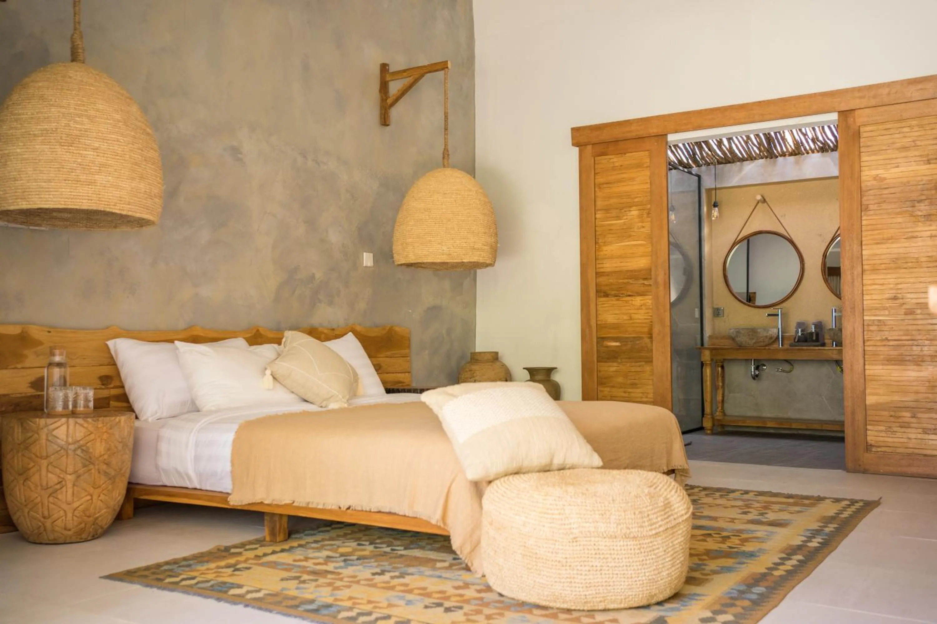 Bed in Nagara Boutique Hotel