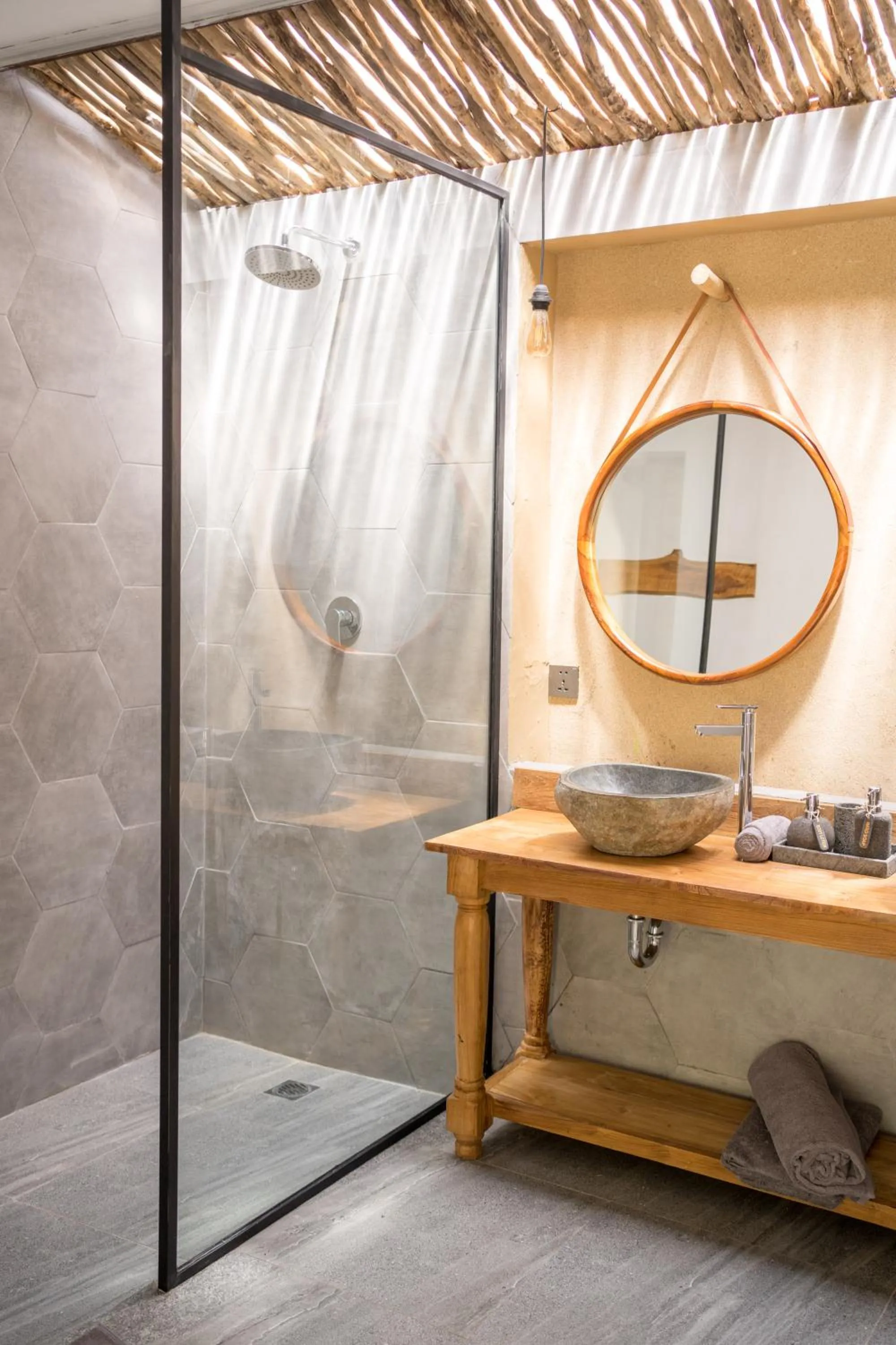 Bathroom in Nagara Boutique Hotel