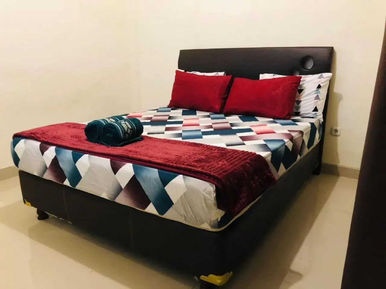 Sun Flower - Double Room in Calliandra Homestay Sun Flower - Double Room in Calliandra Homestay