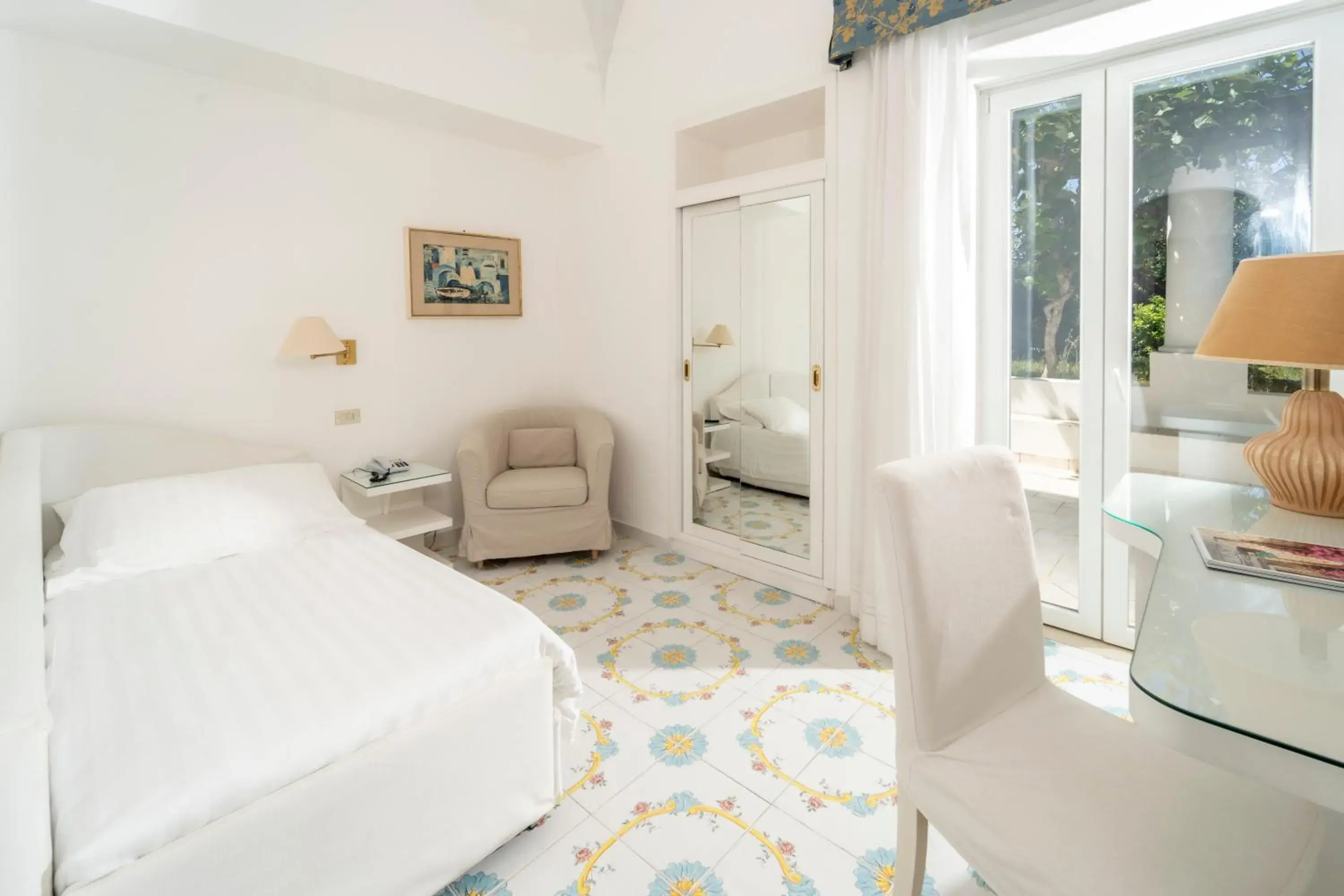 Photo of the whole room, Bed in Hotel Bellavista Photo of the whole room, Bed in Hotel Bellavista