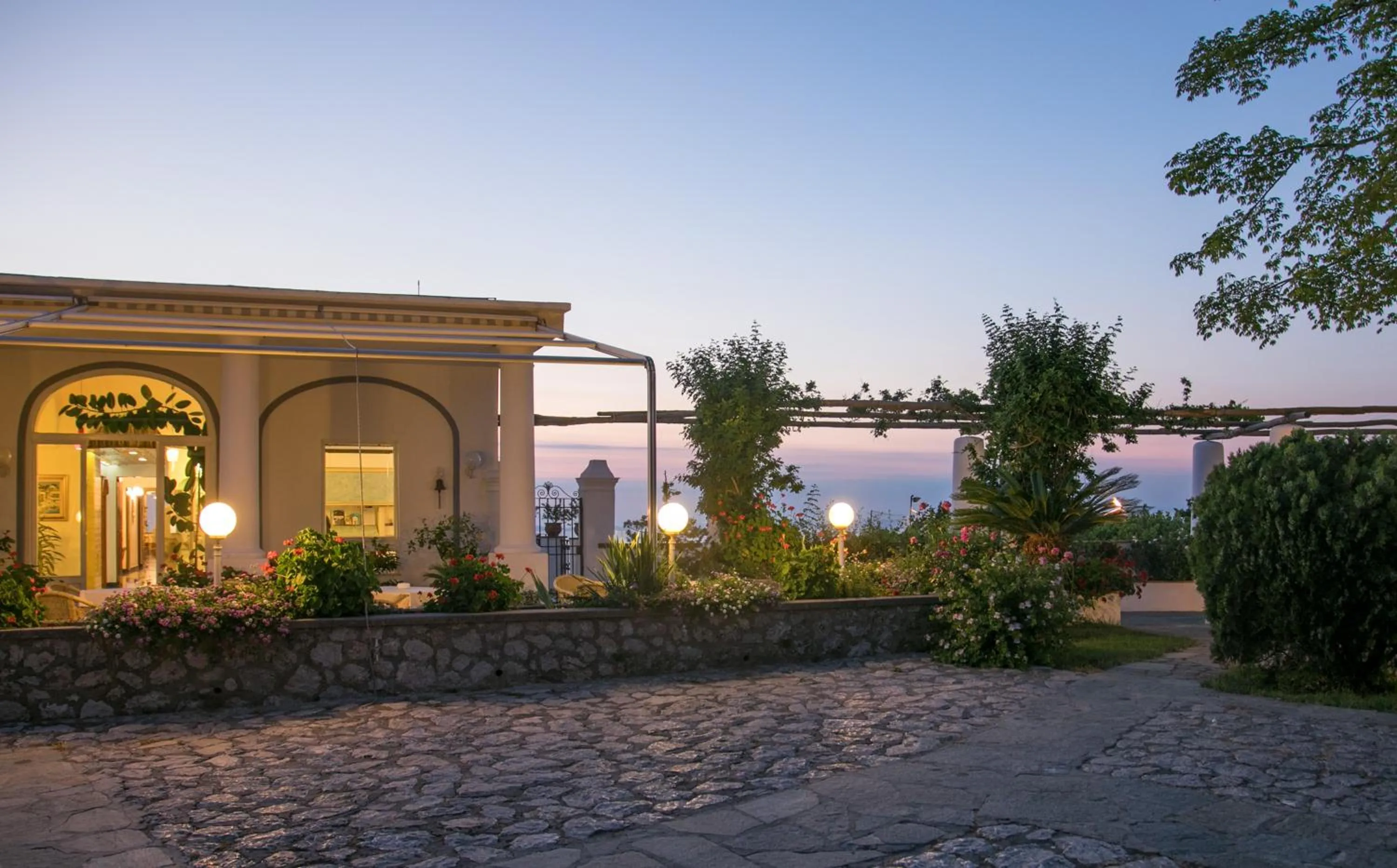 Sunset in Hotel Bellavista