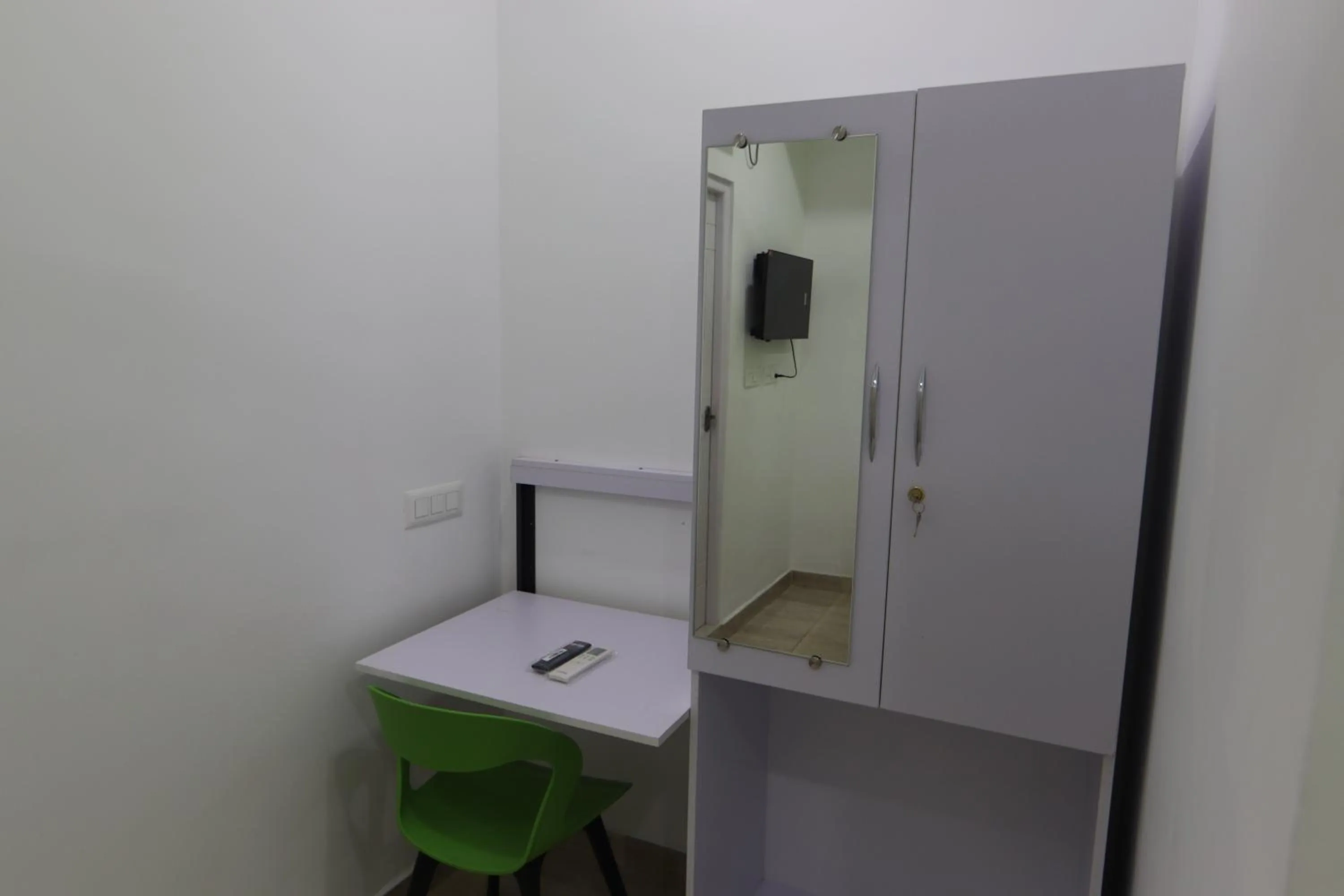 wardrobe in Athulya Stays