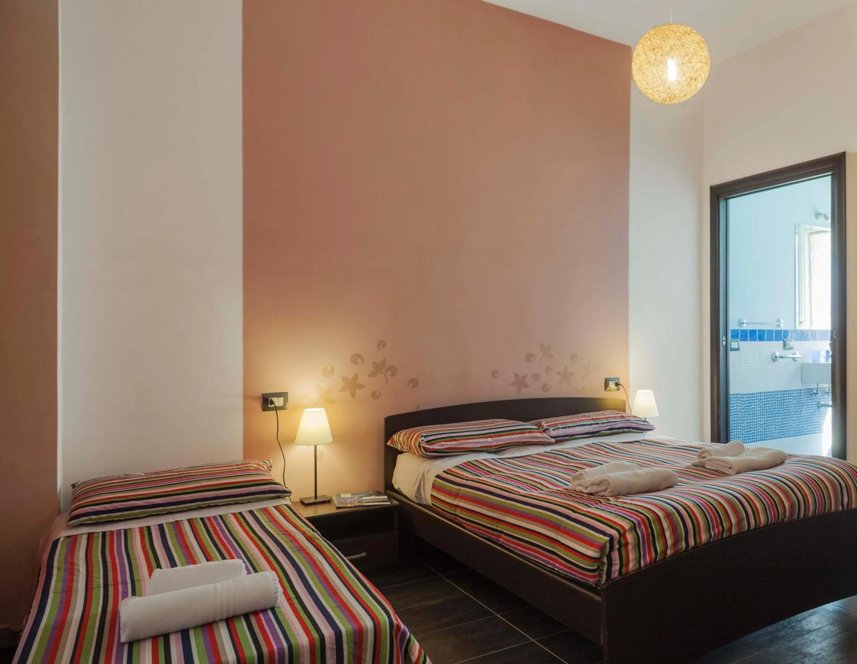 Photo of the whole room, Bed in Hostel of the Sun