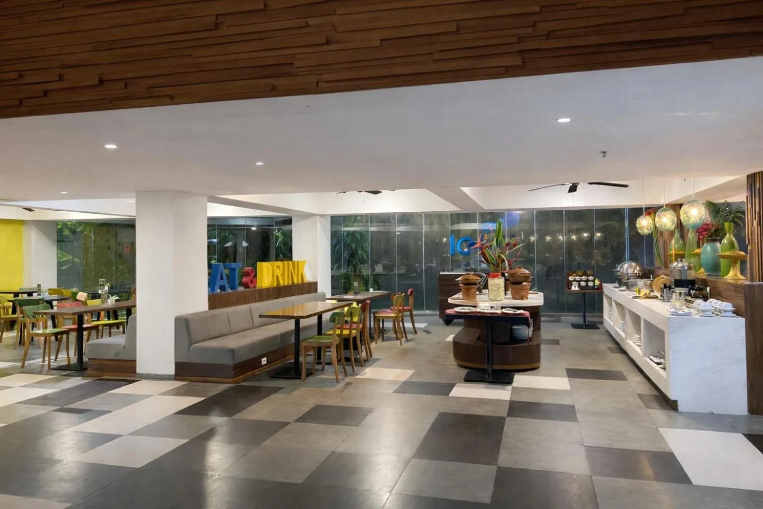 Restaurant/places to eat in Ion Bali Benoa