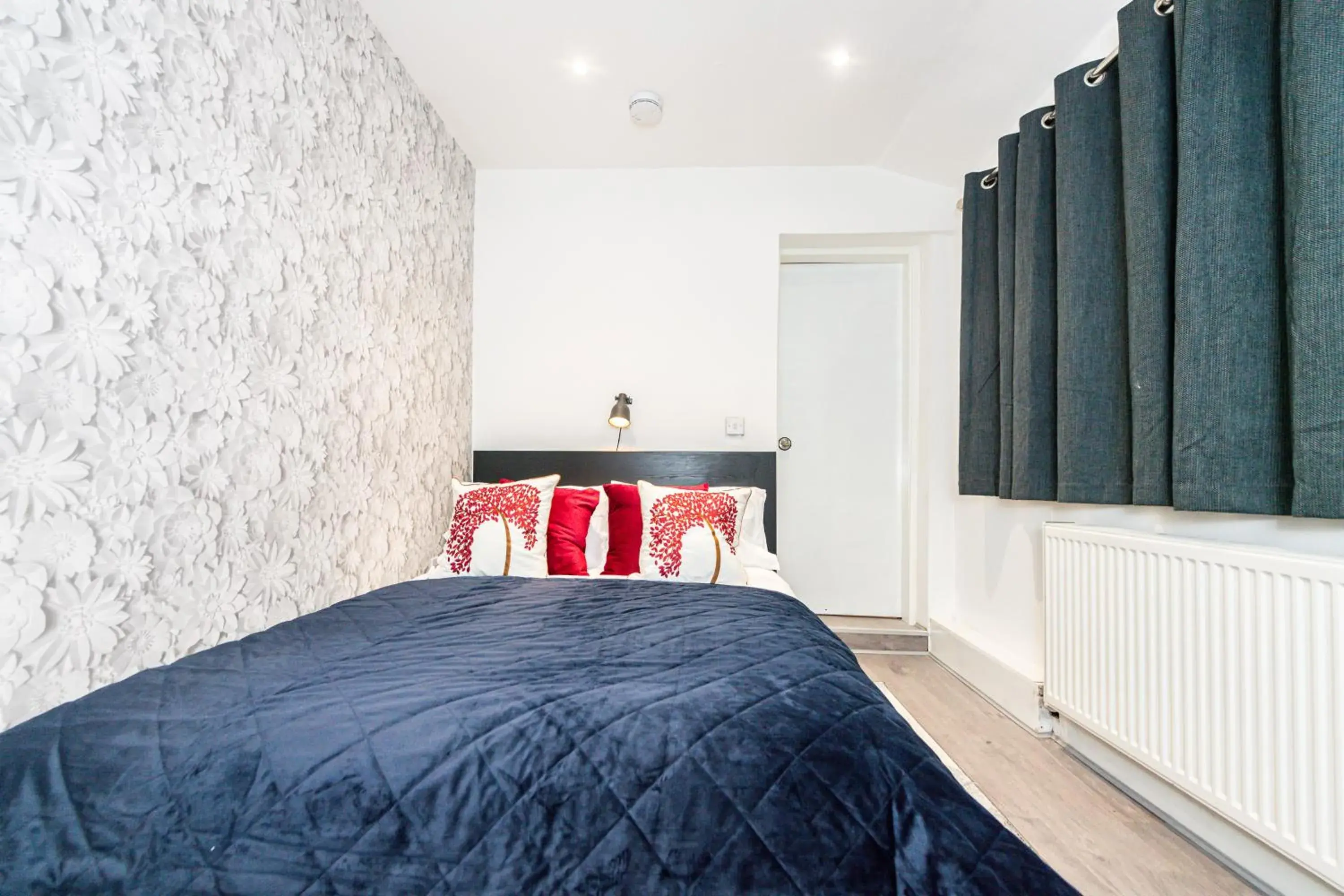 One-Bedroom Apartment in The Blossoms Studio Apartments One-Bedroom Apartment in The Blossoms Studio Apartments