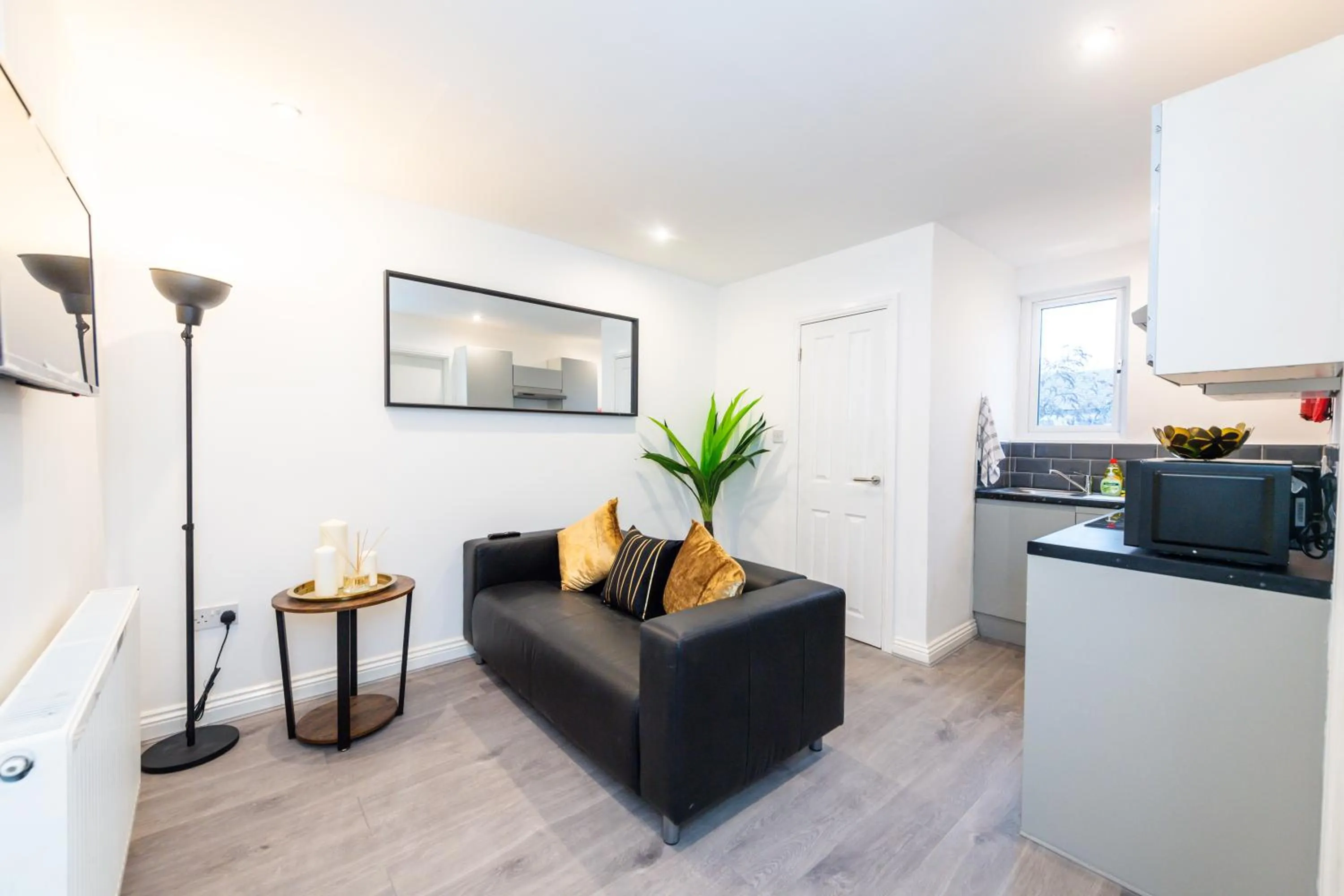 The Blossoms Studio Apartments
