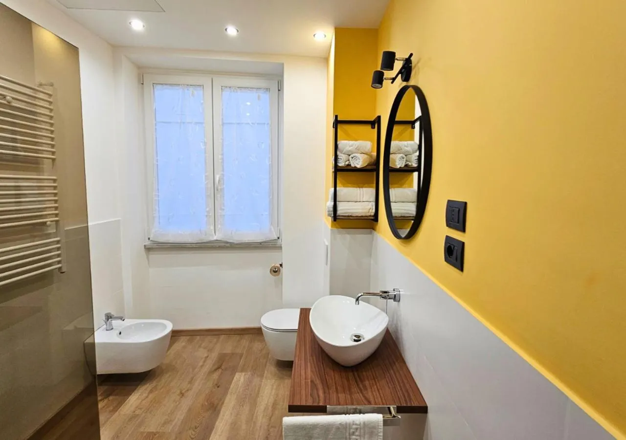 Bathroom in Hotel La Superba