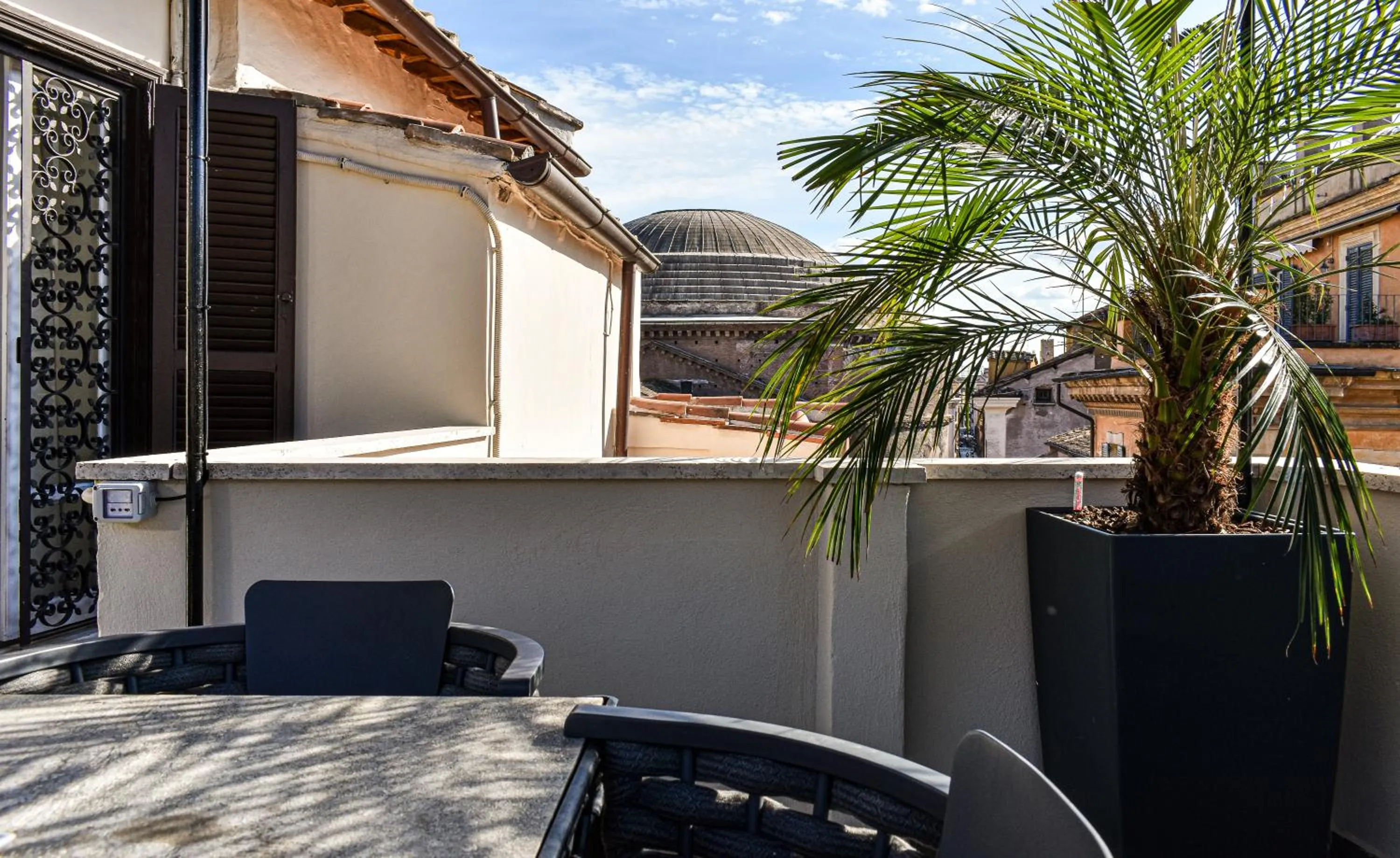 Balcony/Terrace in Antico Albergo del Sole al Pantheon