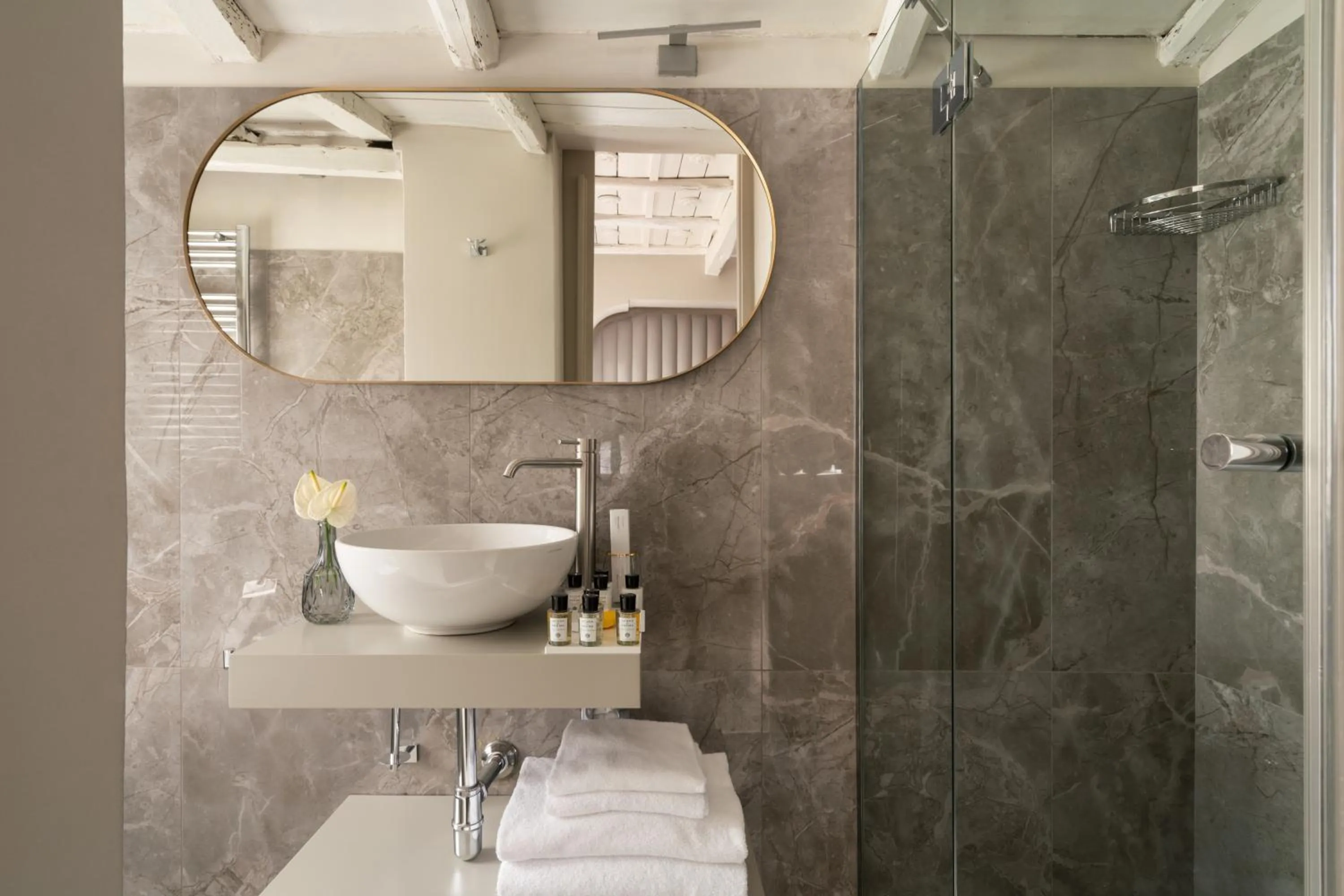 Bathroom in Antico Albergo del Sole al Pantheon