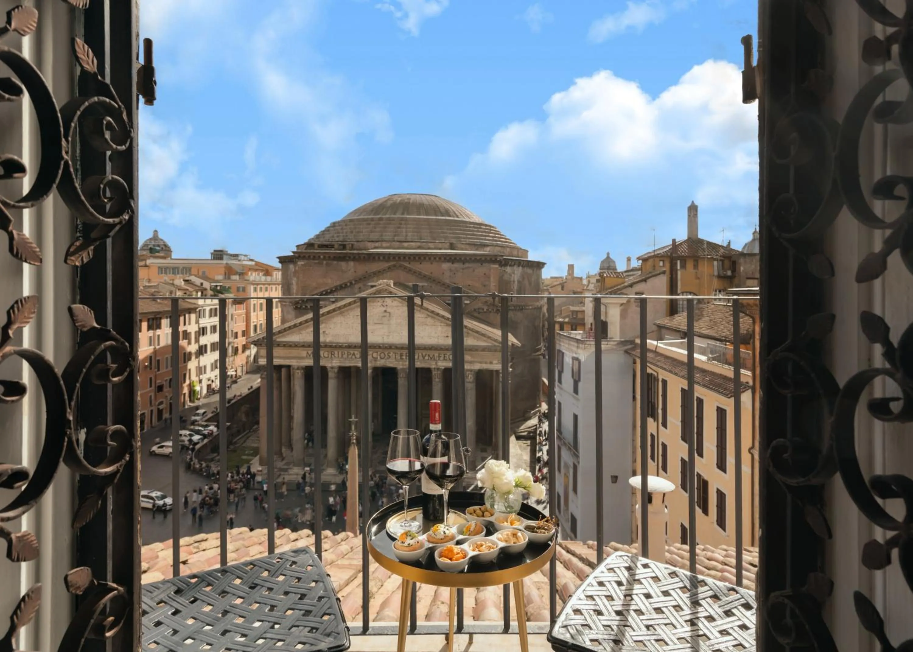 Balcony/Terrace in Antico Albergo del Sole al Pantheon