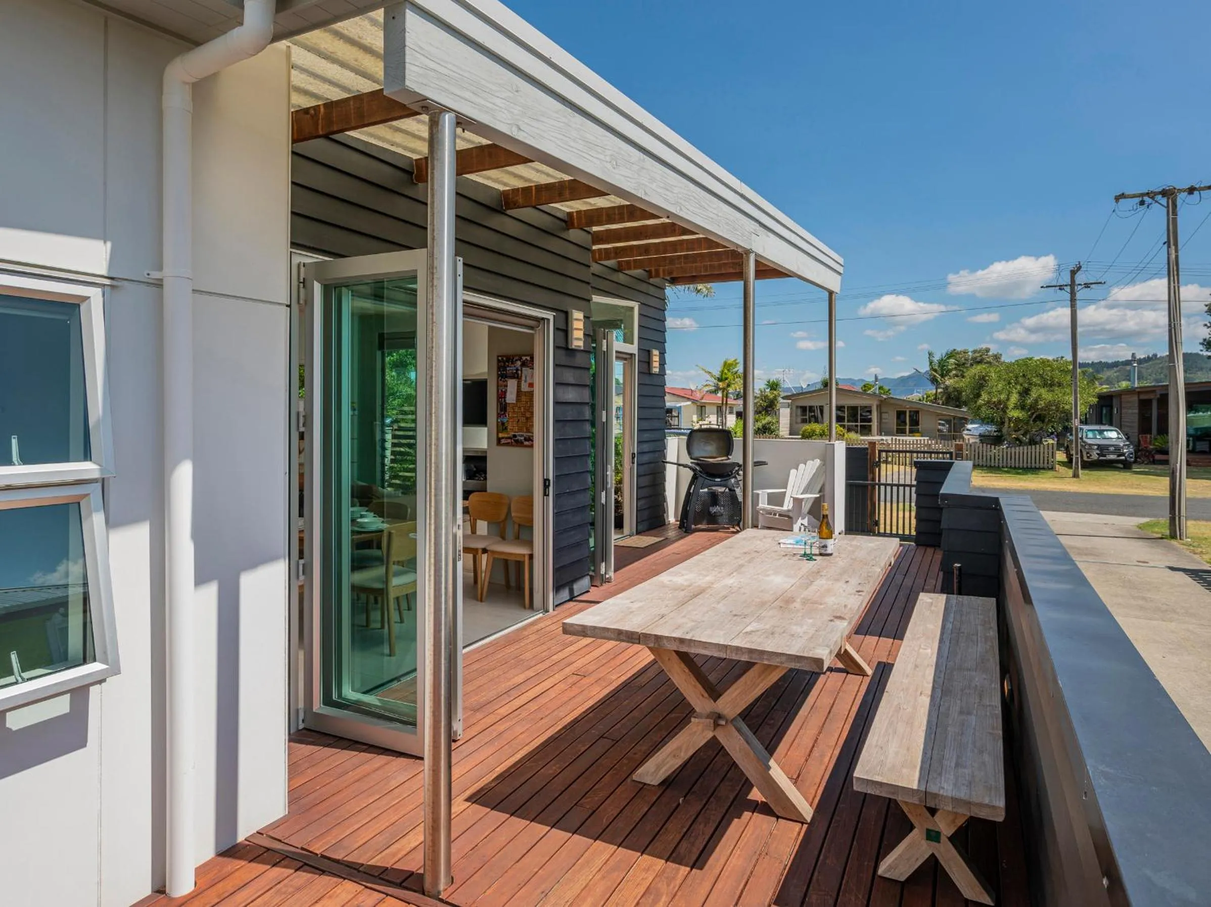 Shower in Castaway Bach - Whangamata Holiday Home