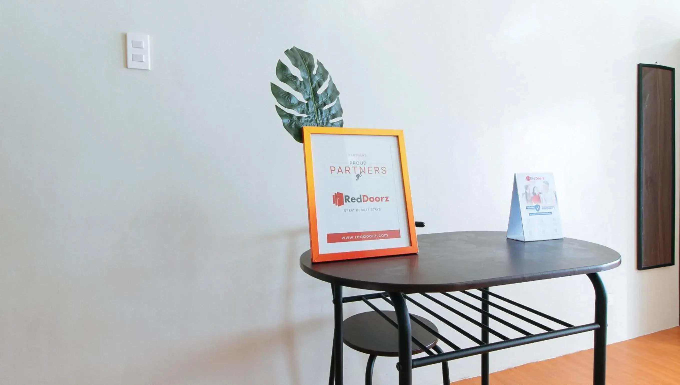 Lobby or reception in RedDoorz @ Eros Travellers Pensione Lobby or reception in RedDoorz @ Eros Travellers Pensione