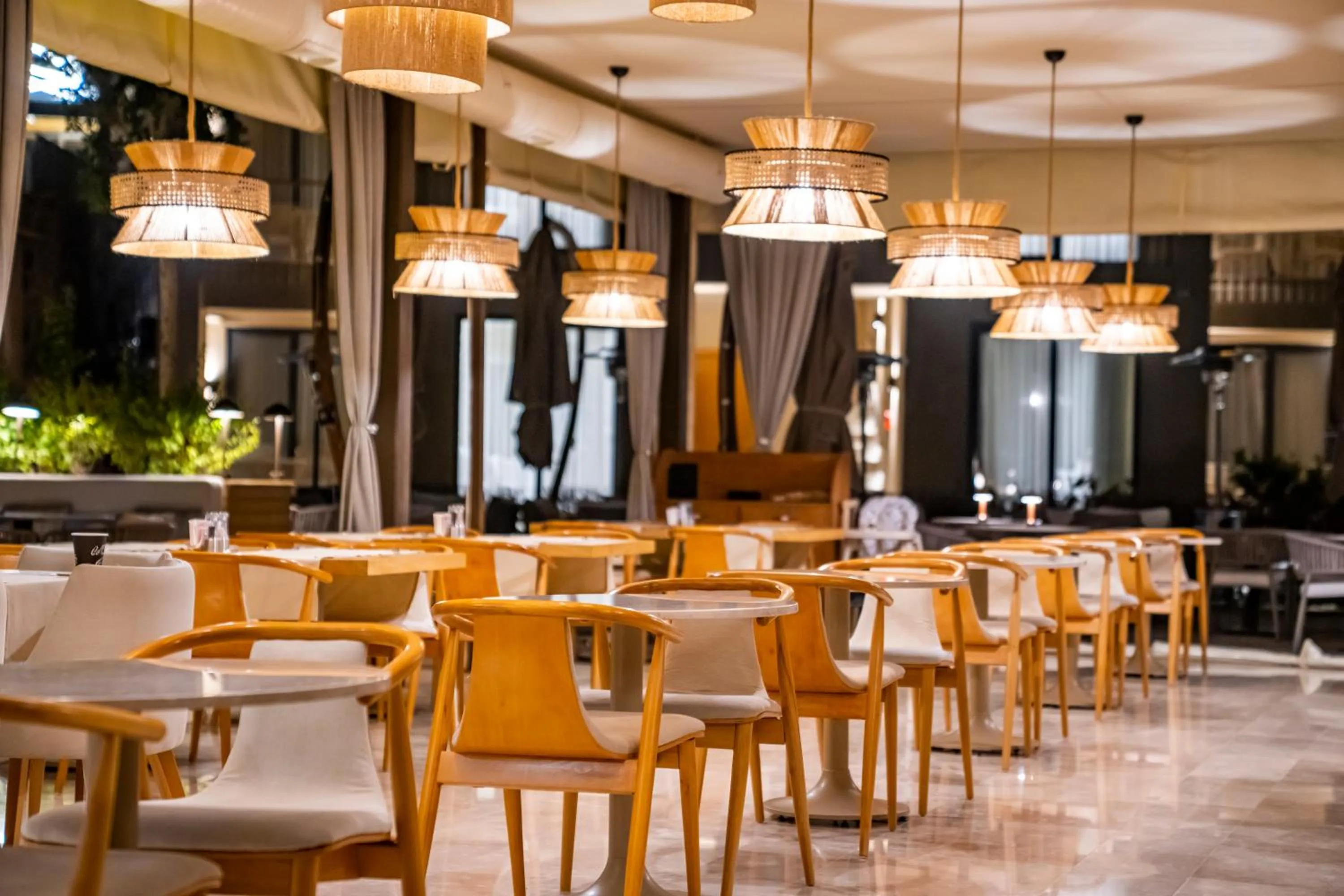 Restaurant/places to eat in Helis Premium Suites Bodrum