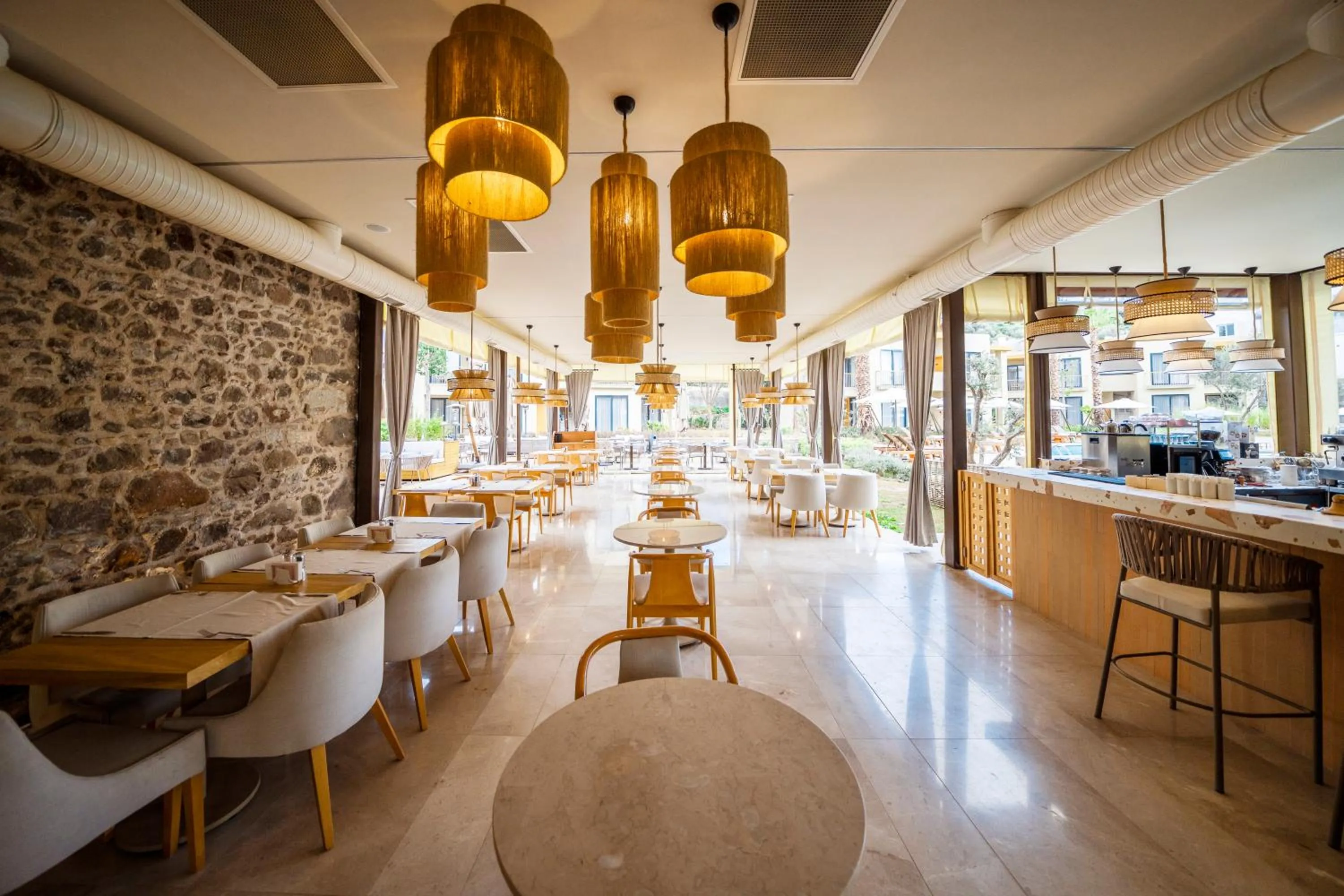 Restaurant/places to eat in Helis Premium Suites Bodrum