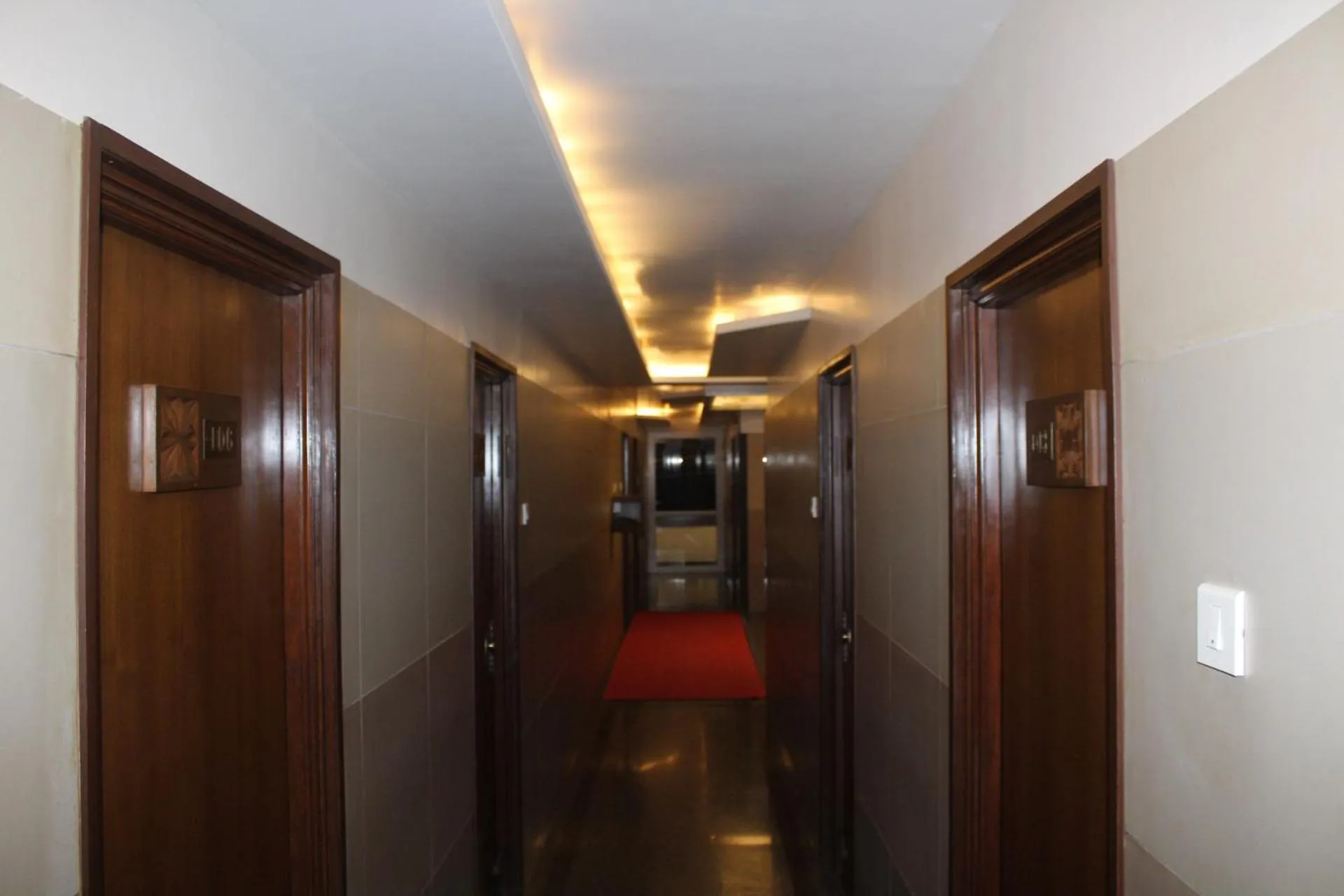 Lobby or reception in Annai in Saravana Bhavan Fine stay and Restaurant