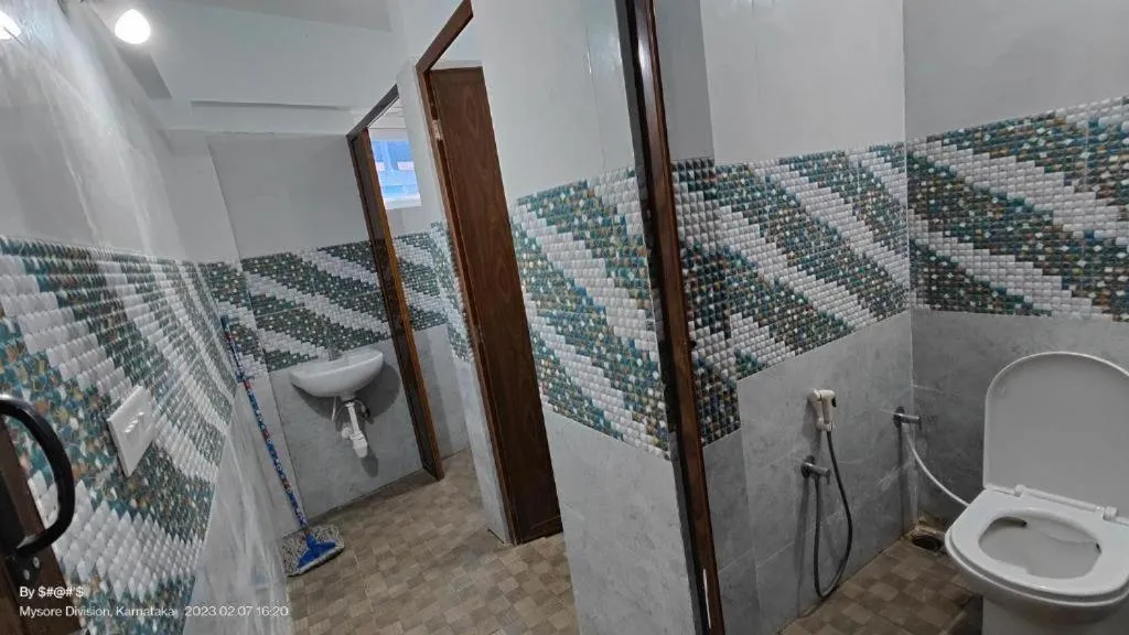 Shower in Coorg ASHOK PALACE