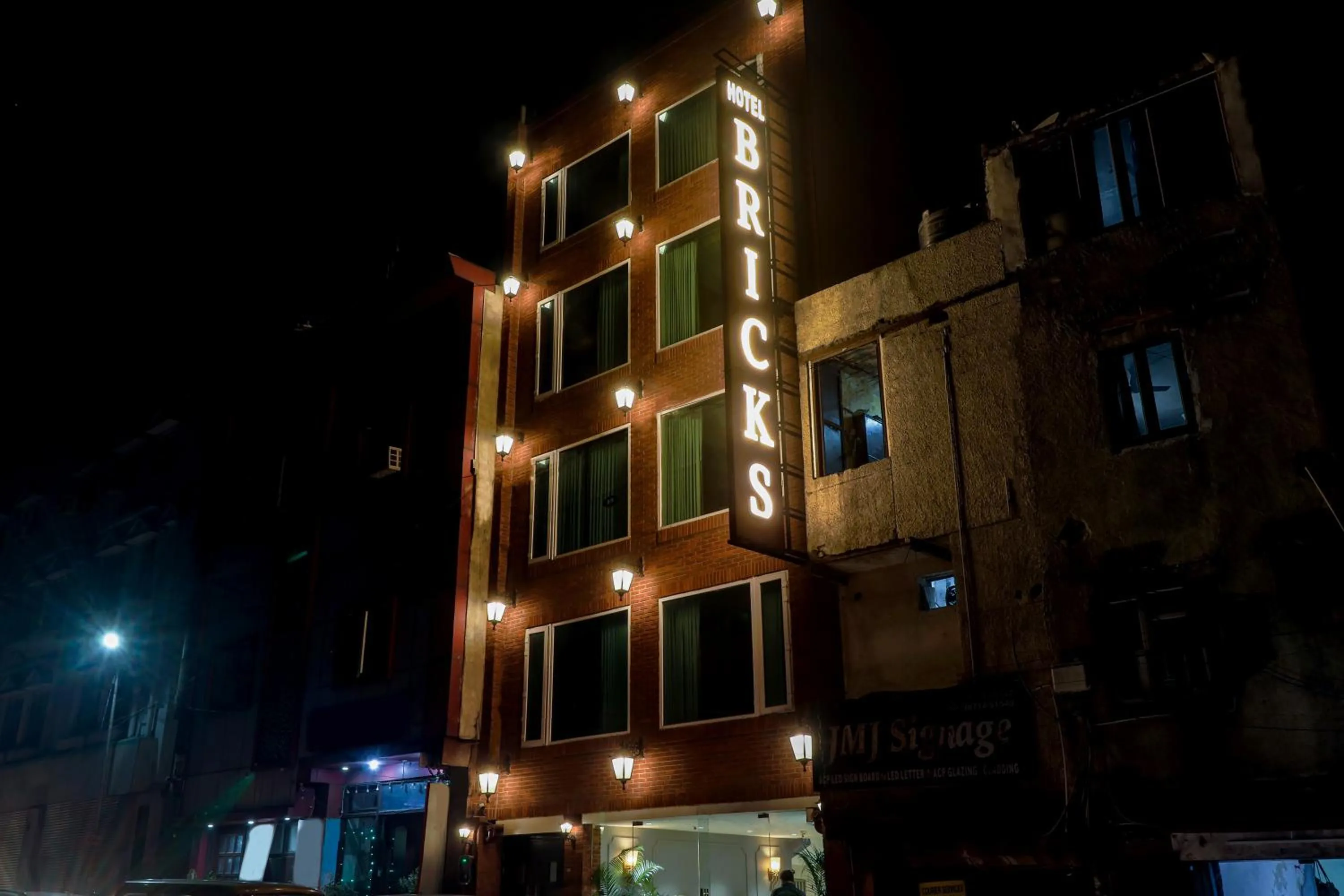 Property building in Hotel Bricks, Karol Bagh, New Delhi