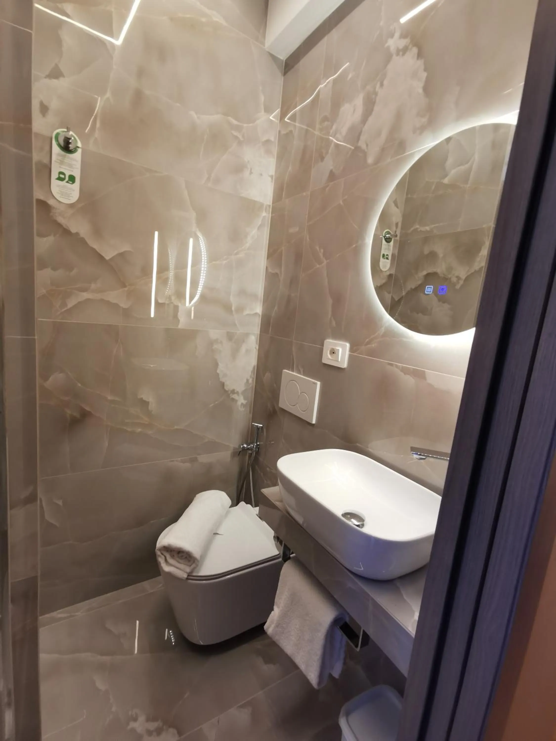 Toilet in Hotel Fiori