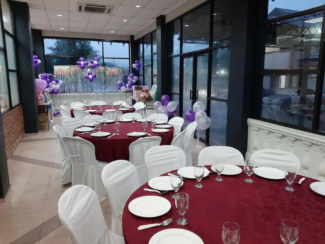 Banquet/Function facilities in DLAYARAN HOTEL & CAFE