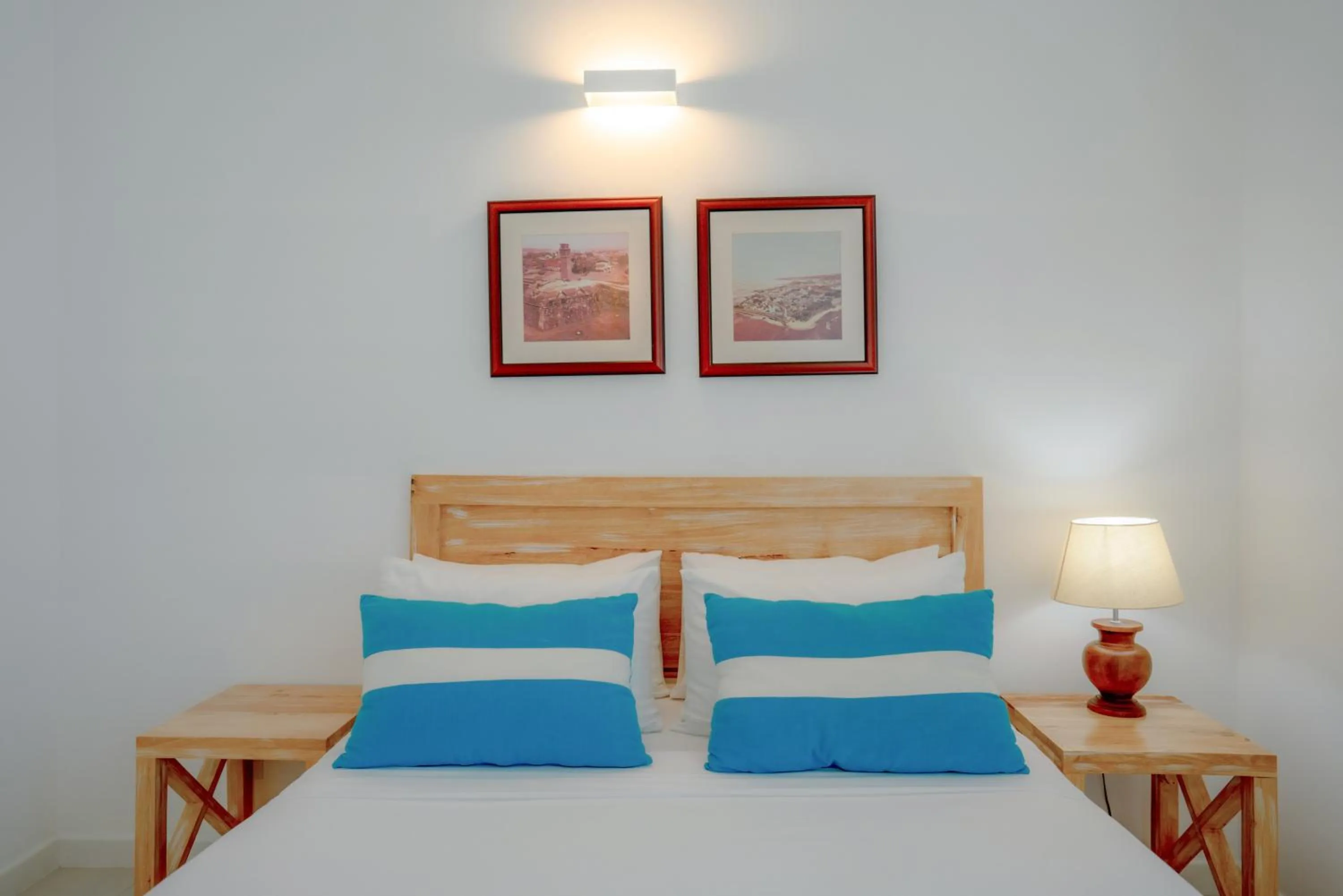 Bed in Oceanfront Galle by ICC