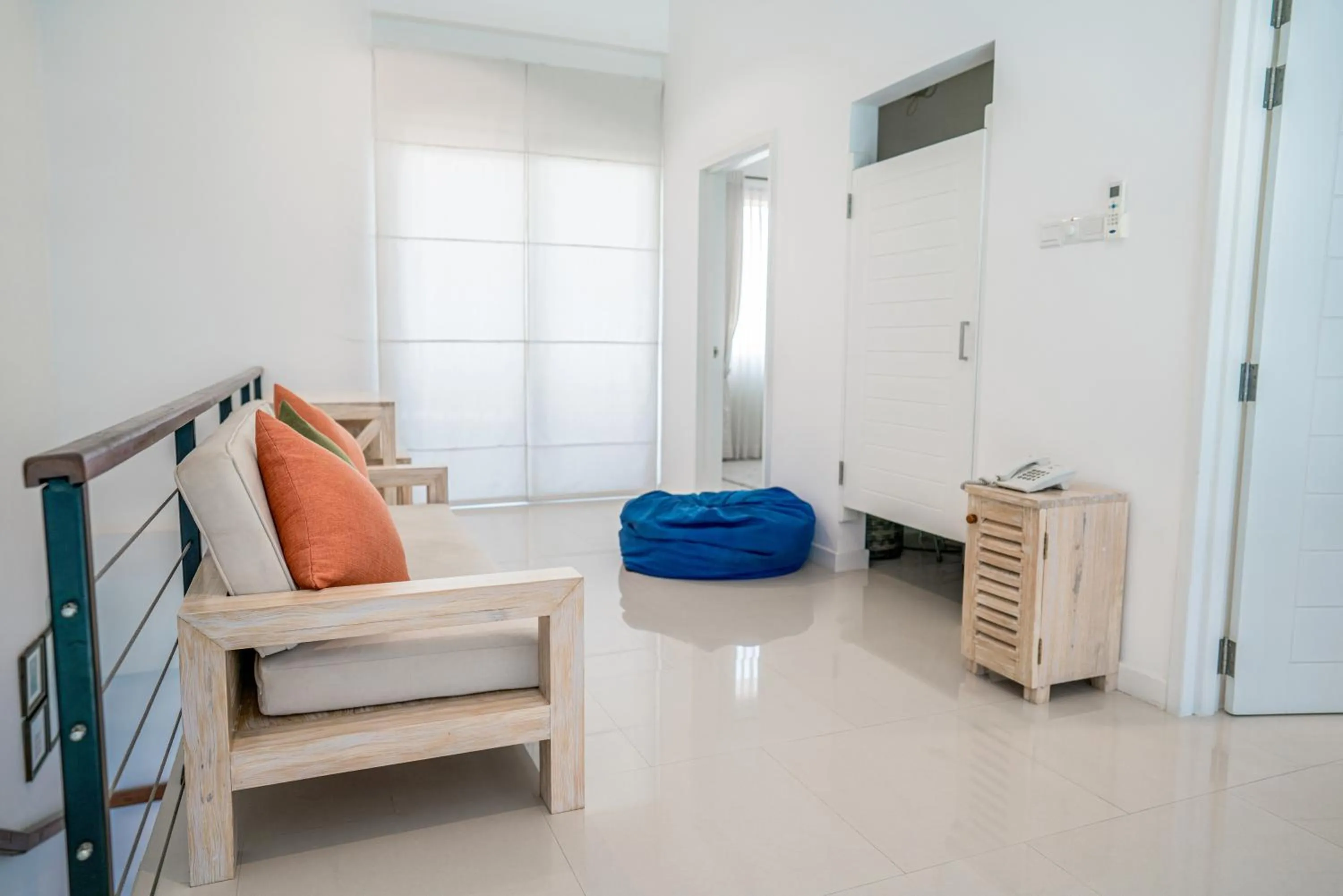 washing machine, Bed in Oceanfront Galle by ICC