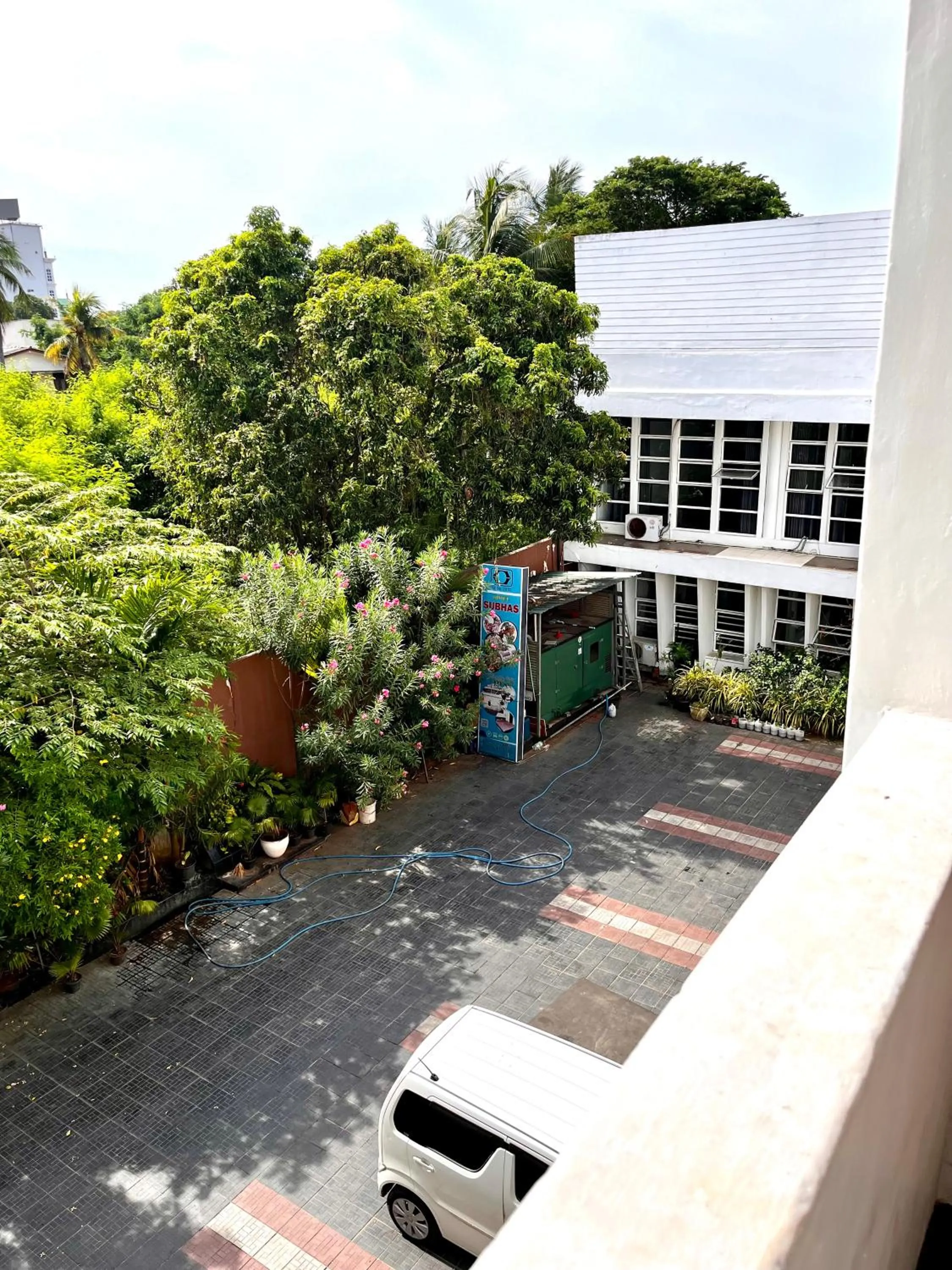 Property building in Subhas Tourist Hotel