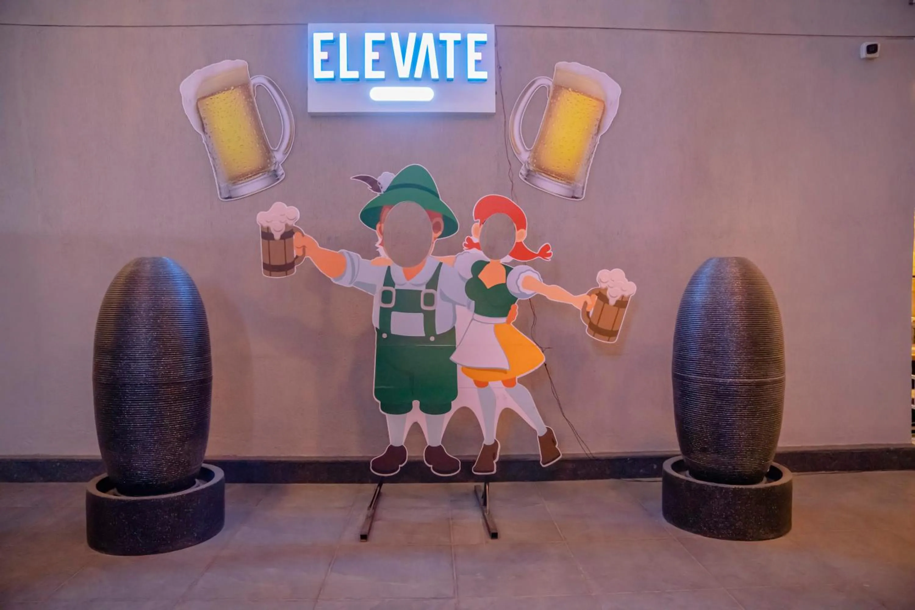 Lounge or bar in Zip By Spree Hotels Chakan, Pune