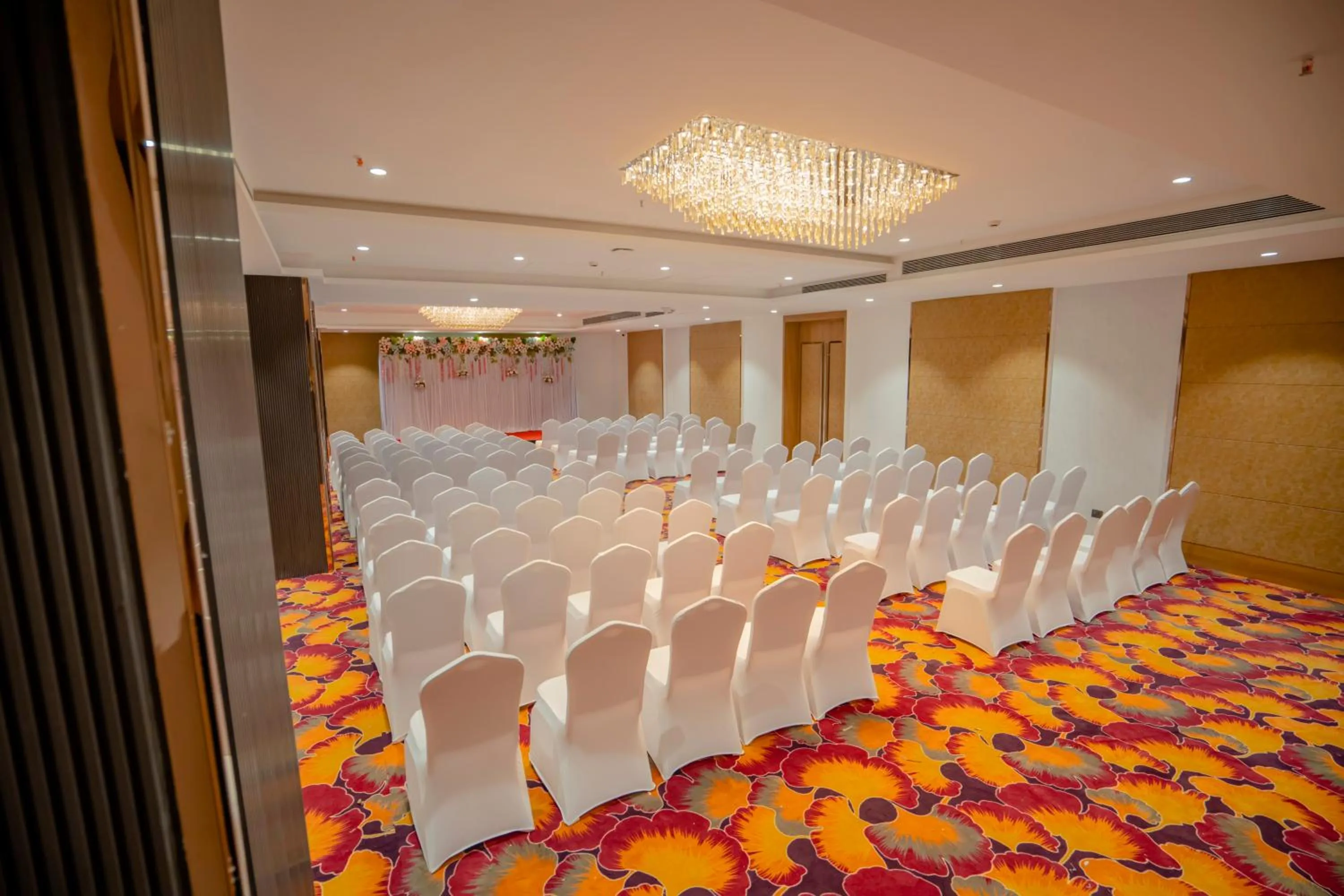 Banquet/Function facilities in Zip By Spree Hotels Chakan, Pune