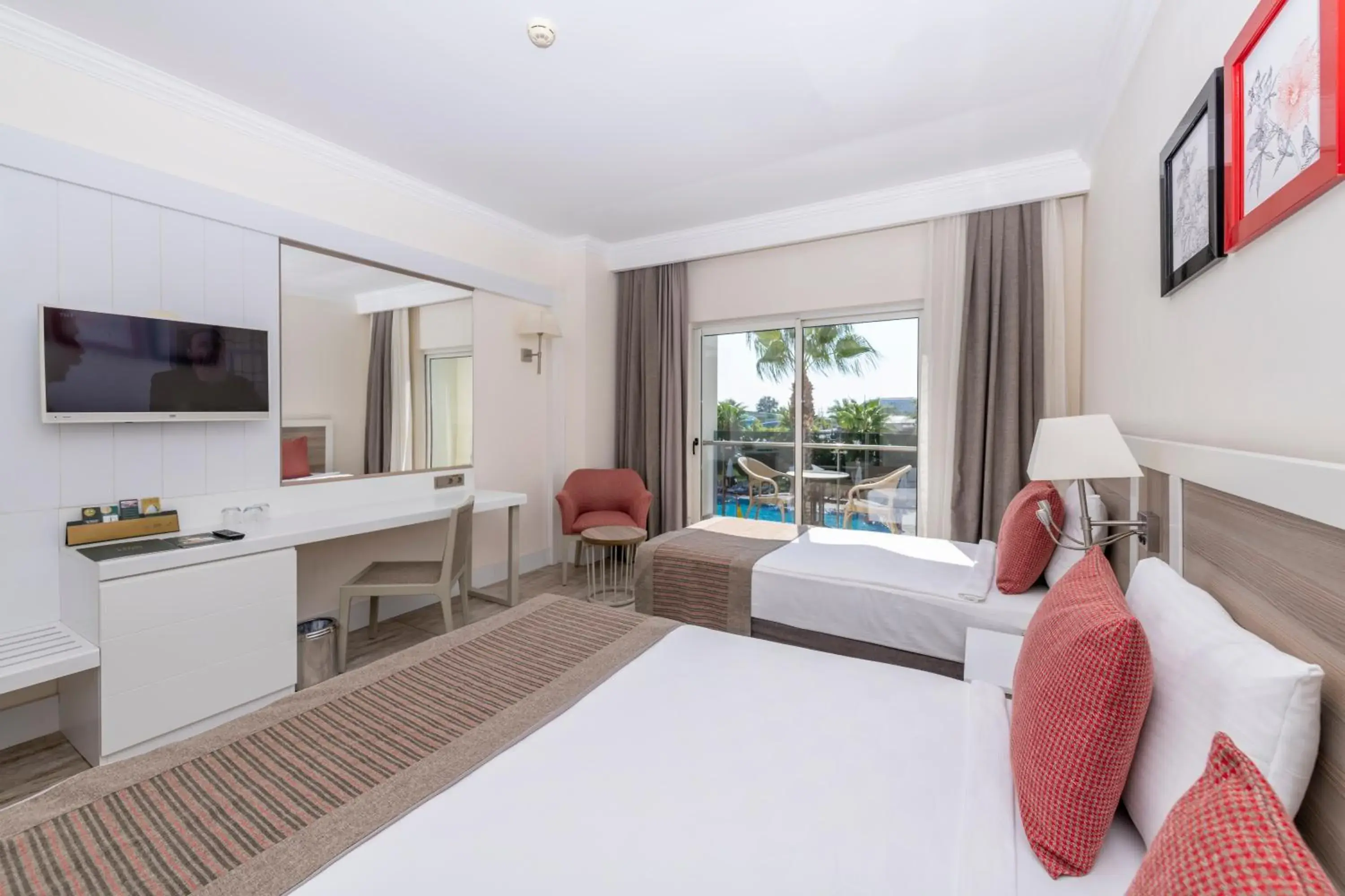 Bedroom, Bed in LRS Hotels Port River Hotel & Spa - Ultra All Inclusive Bedroom, Bed in LRS Hotels Port River Hotel & Spa - Ultra All Inclusive