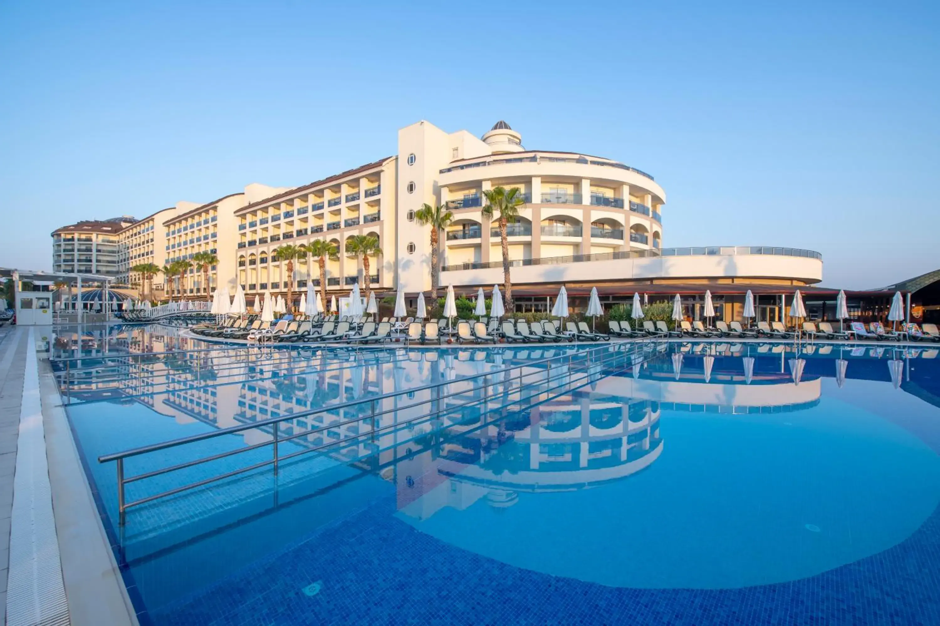 Property building in LRS Hotels Port River Hotel & Spa - Ultra All Inclusive Property building in LRS Hotels Port River Hotel & Spa - Ultra All Inclusive