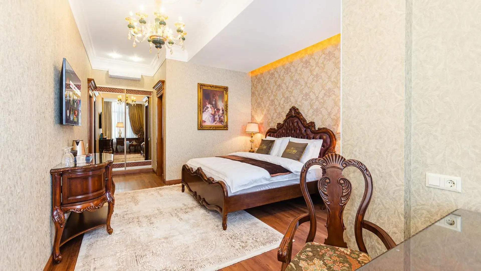 King Room with Balcony in GREGORY Boutique Hotel Chisinau King Room with Balcony in GREGORY Boutique Hotel Chisinau