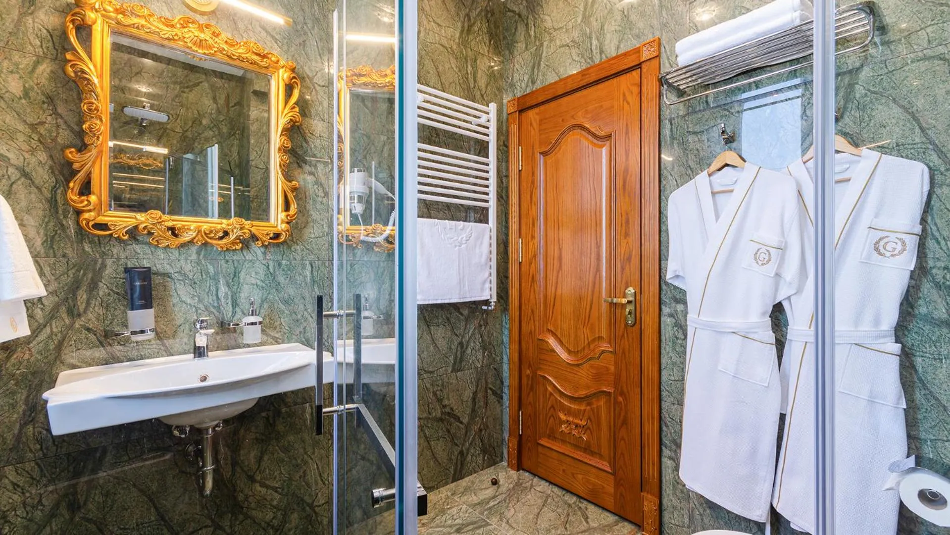 Bathroom in GREGORY Boutique Hotel Chisinau