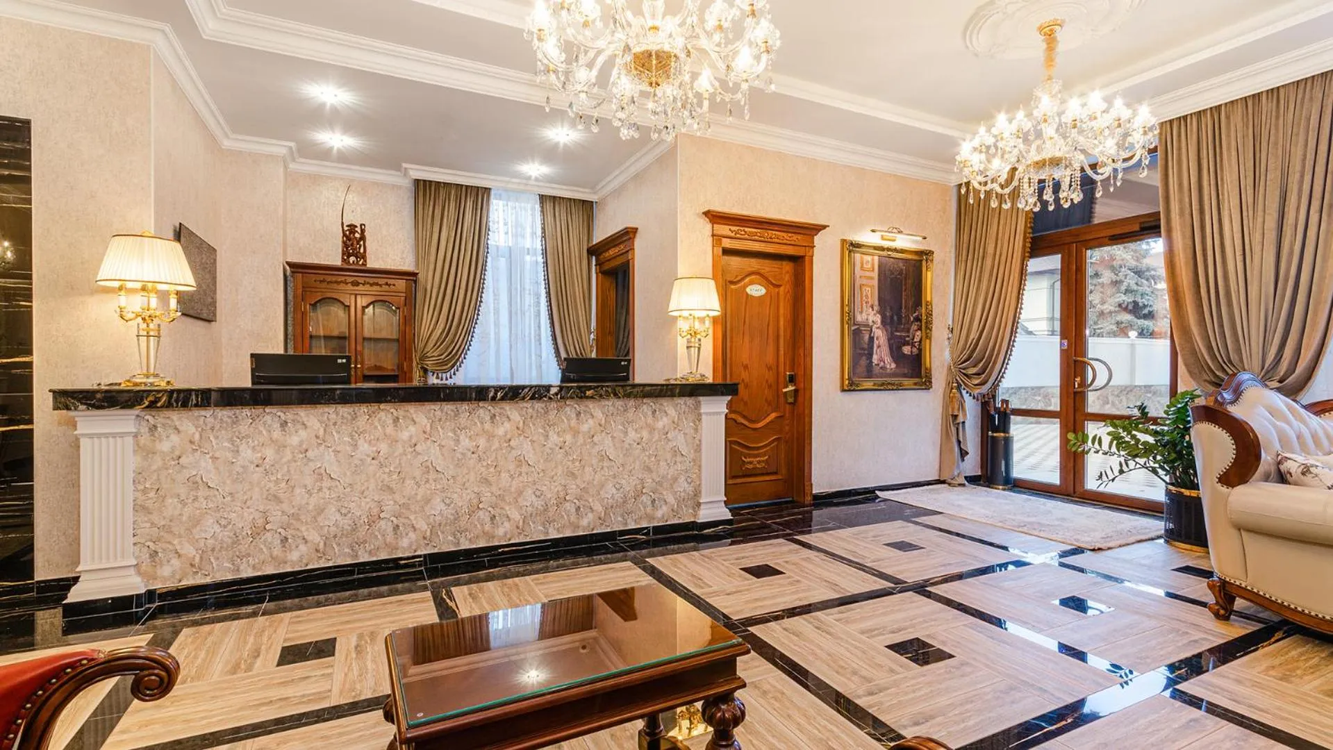 Lobby or reception in GREGORY Boutique Hotel Chisinau