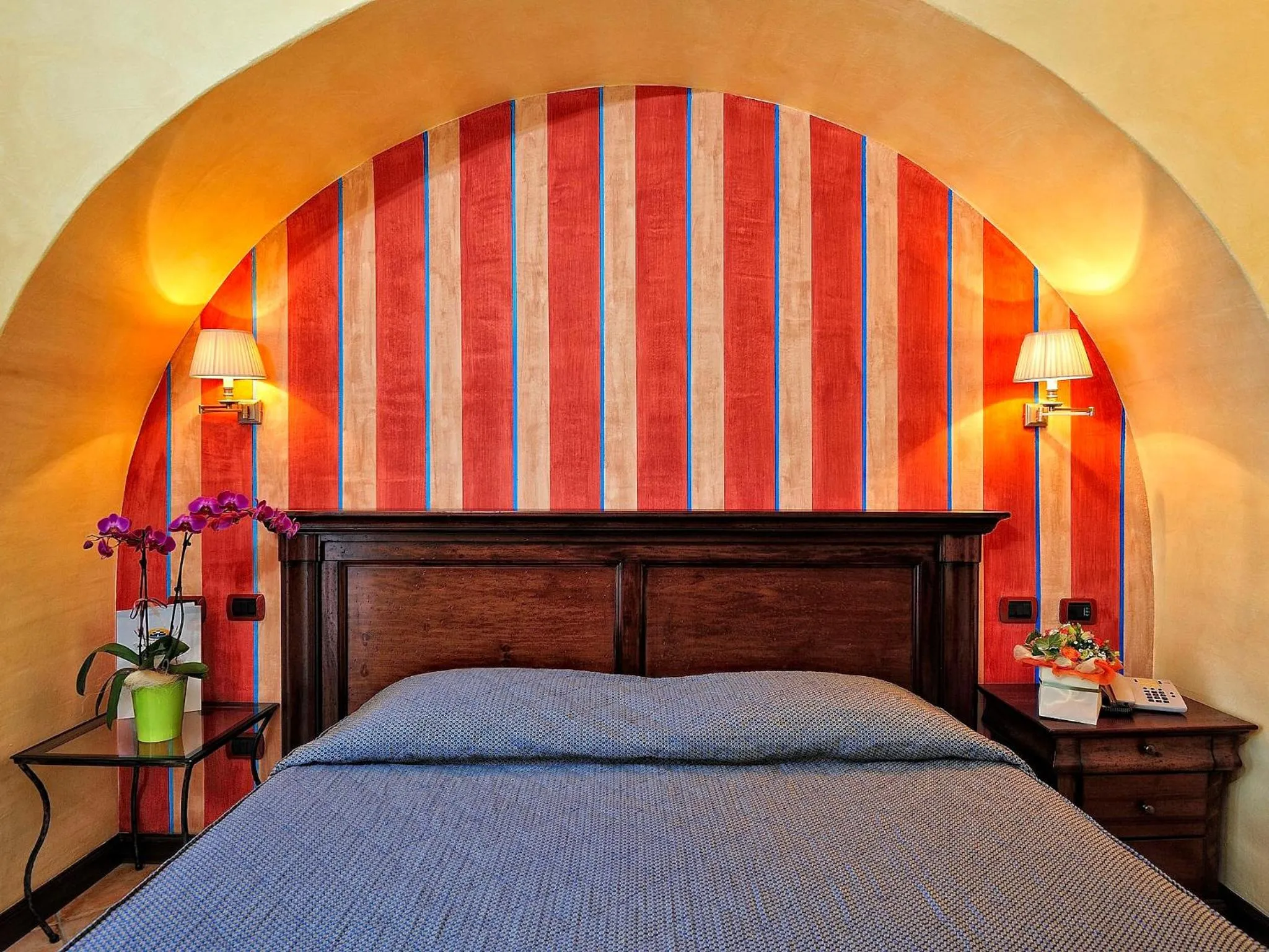 Decorative detail, Bed in Hotel Arbatasar