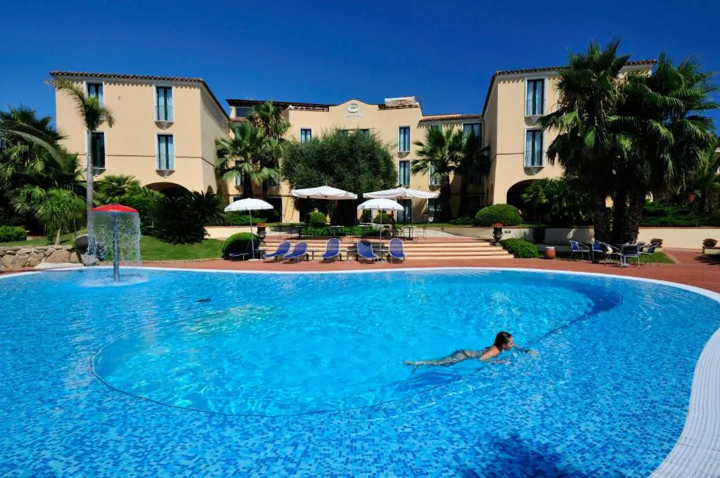 Property building in Hotel Arbatasar