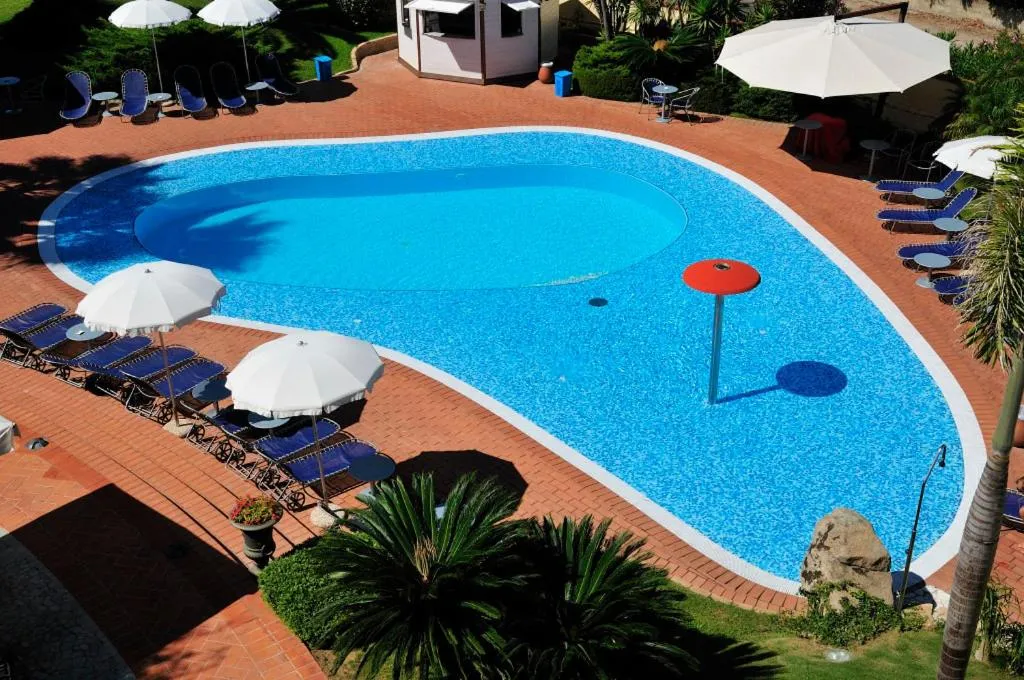 Day in Hotel Arbatasar