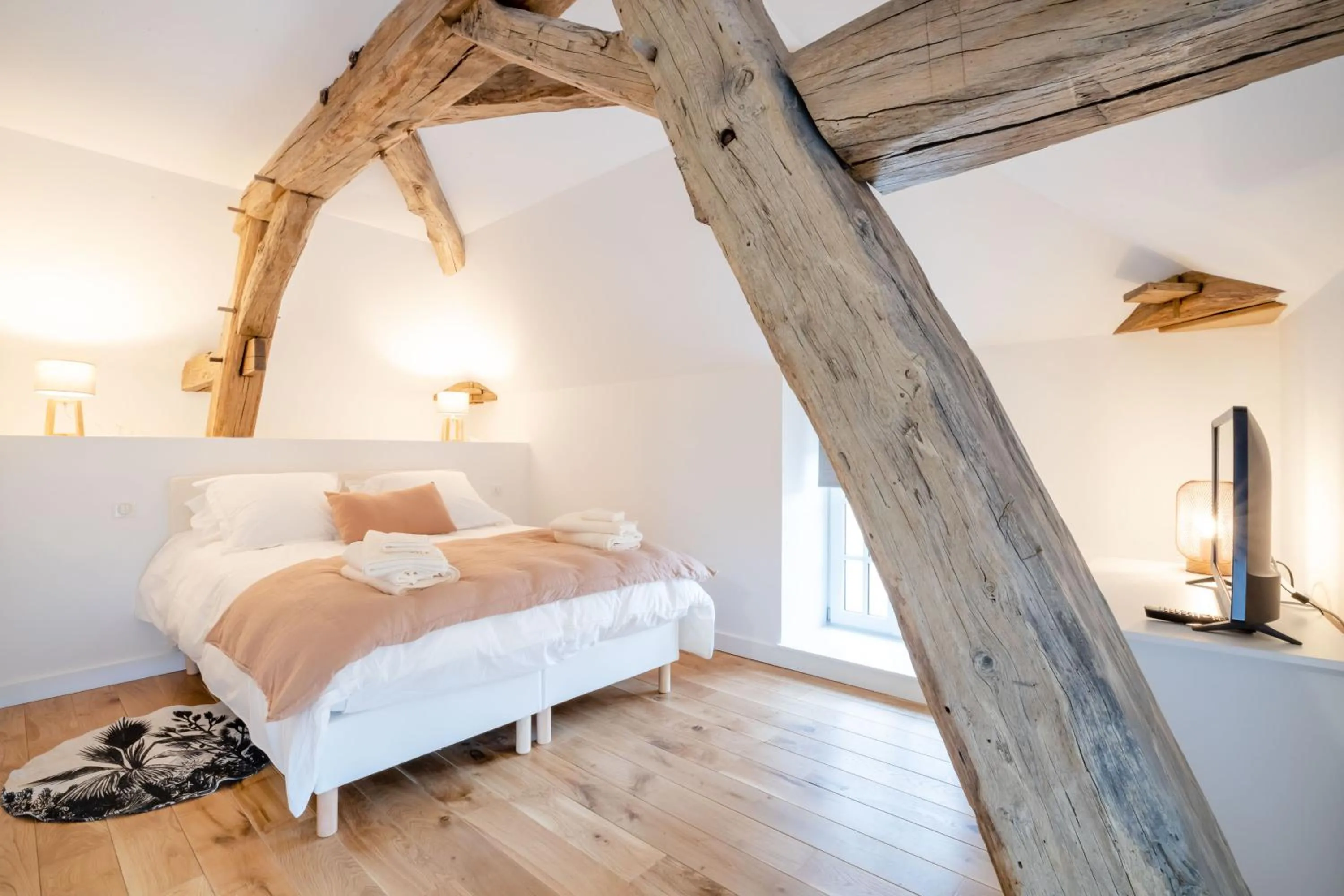 Photo of the whole room, Bed in Villa Fémina