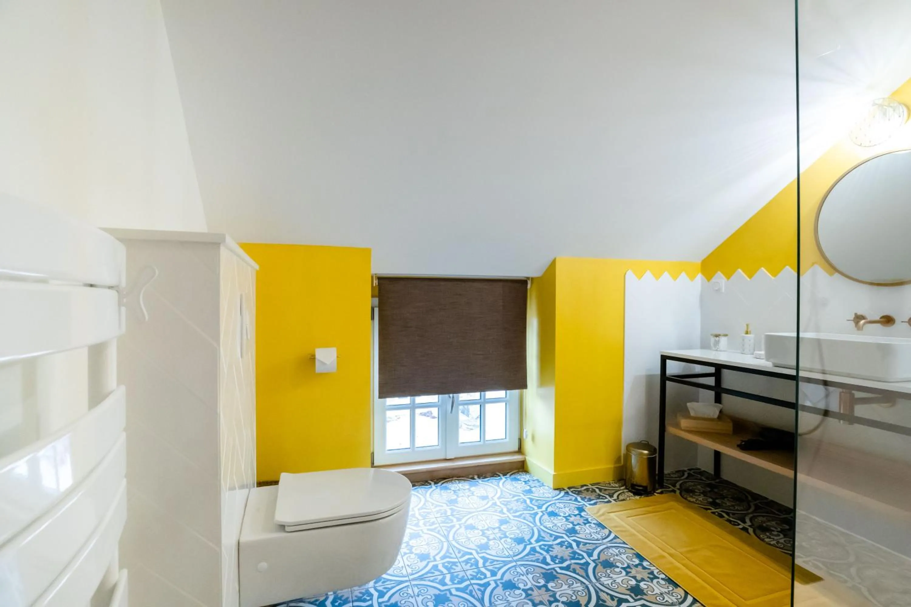 Bathroom, Bed in Villa Fémina