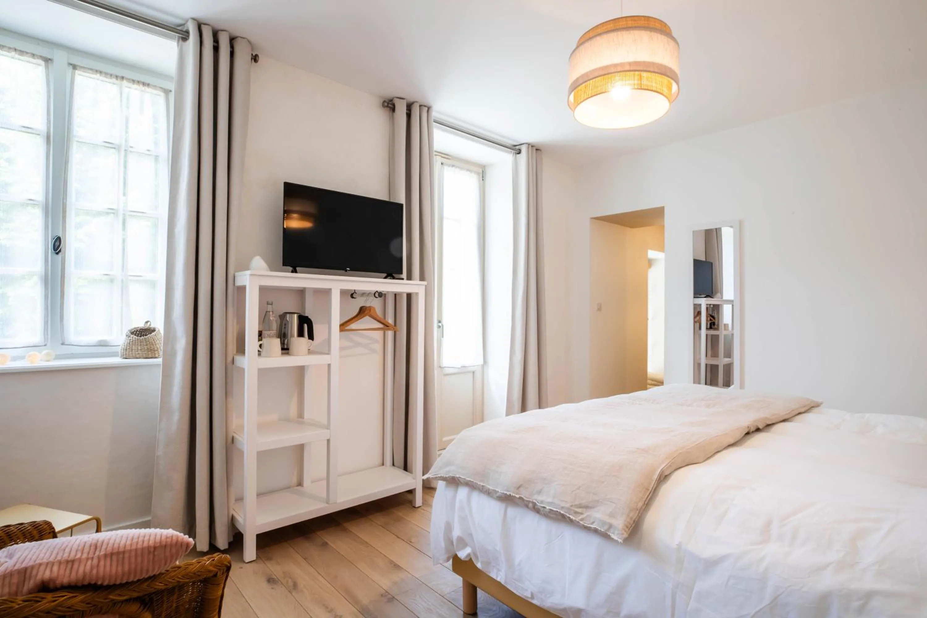 Photo of the whole room, Bed in Villa Fémina