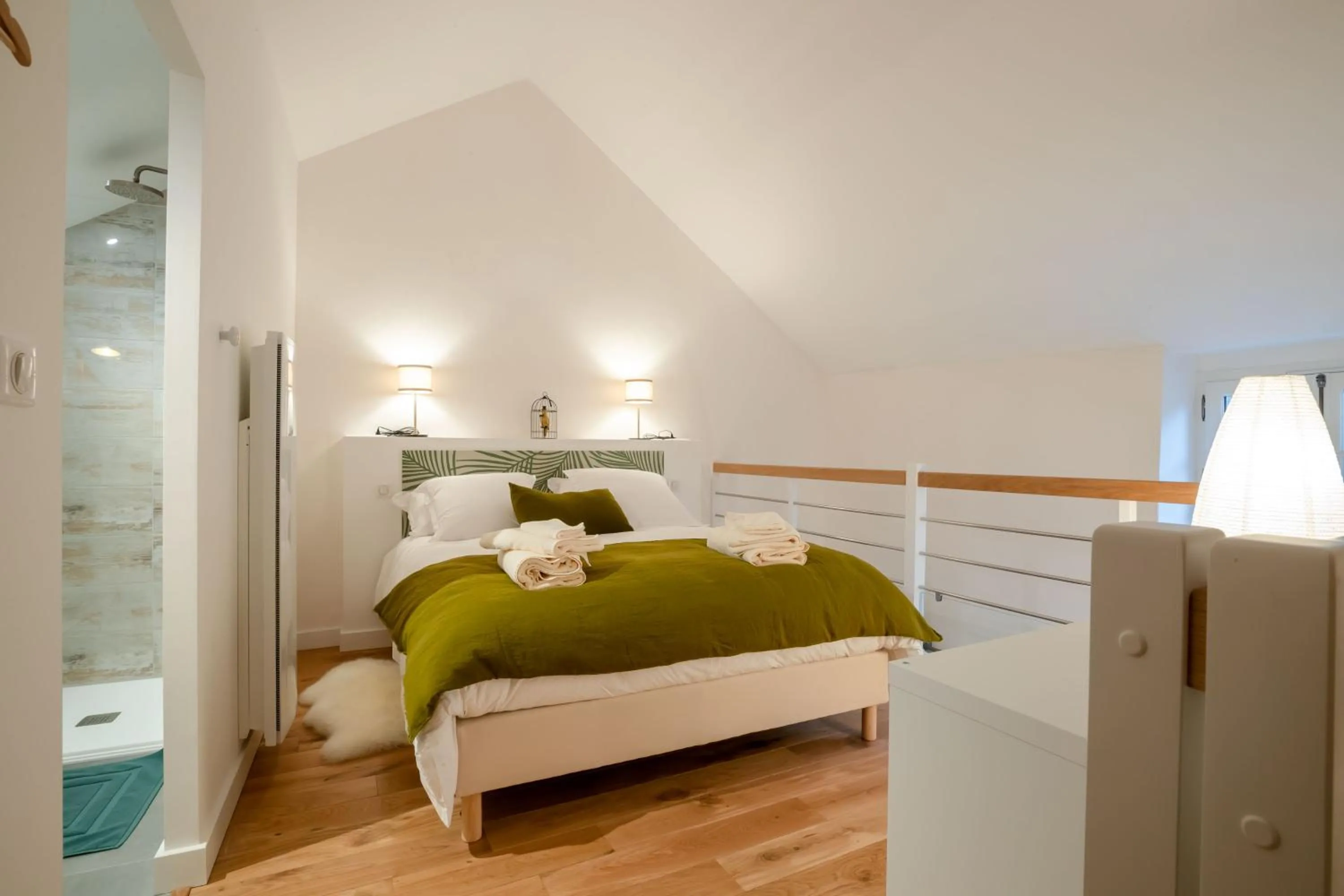 Photo of the whole room, Bed in Villa Fémina
