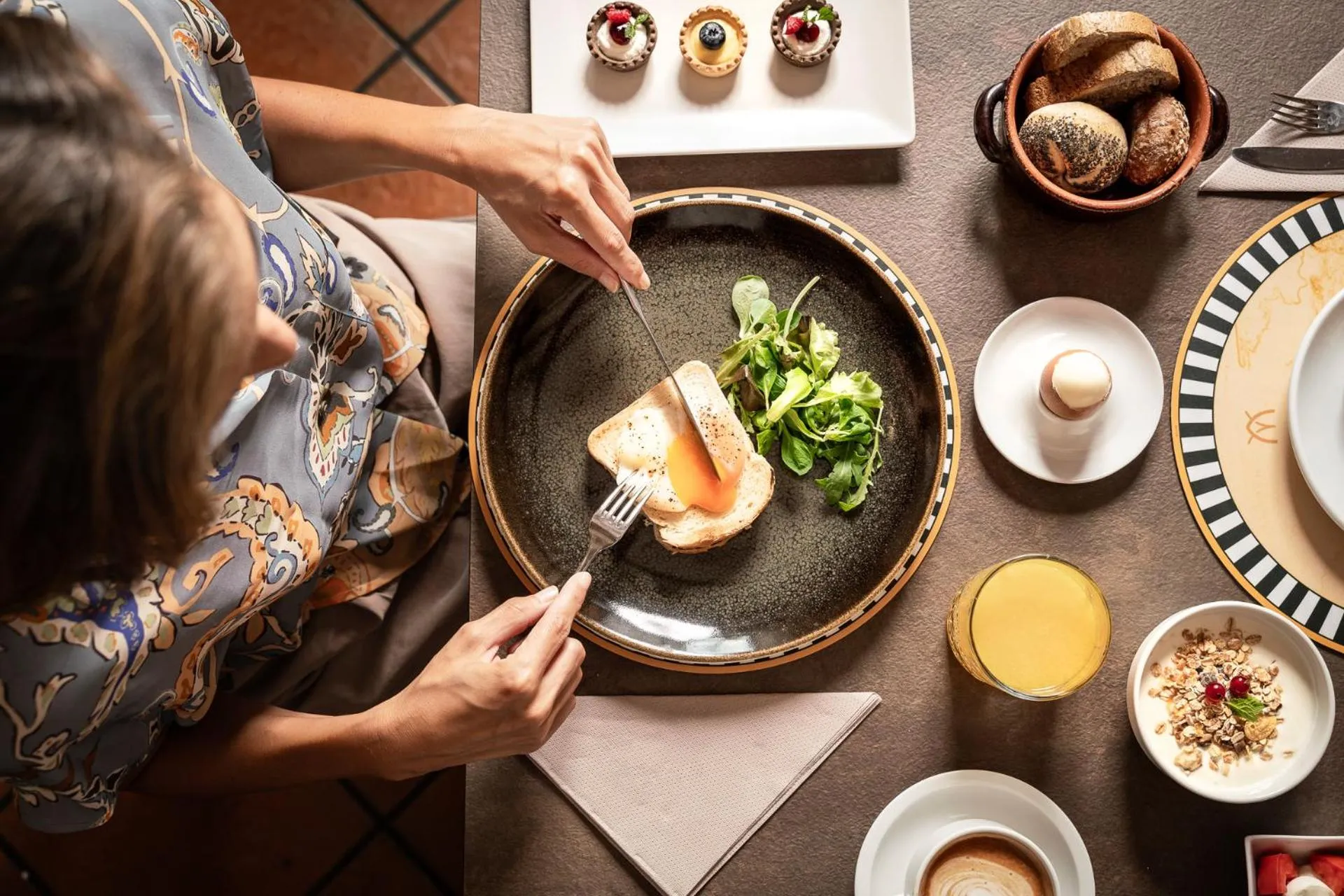 Breakfast in Hotel Athena