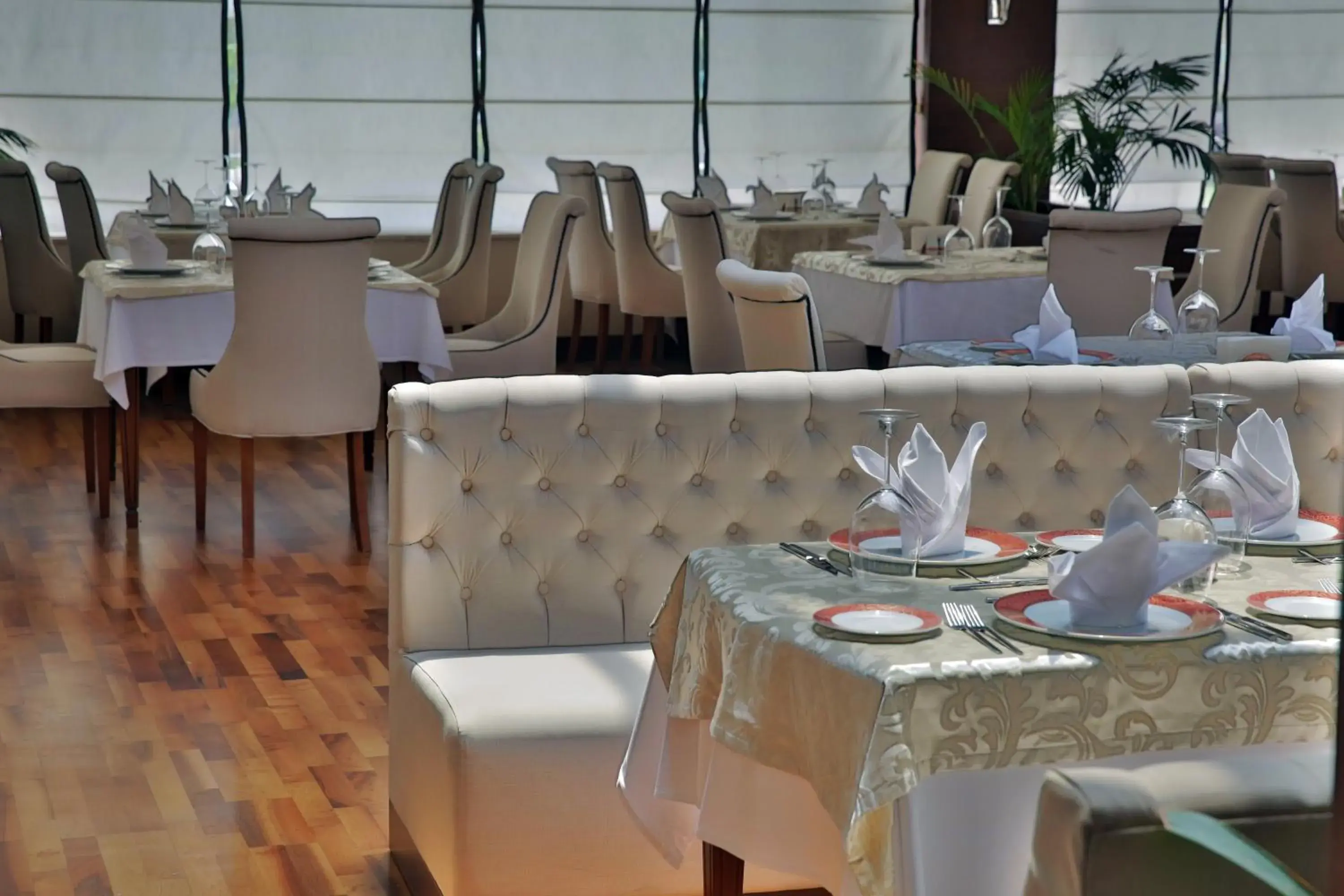 Restaurant/places to eat in Gashalti Health Hotel Naftalan Restaurant/places to eat in Gashalti Health Hotel Naftalan