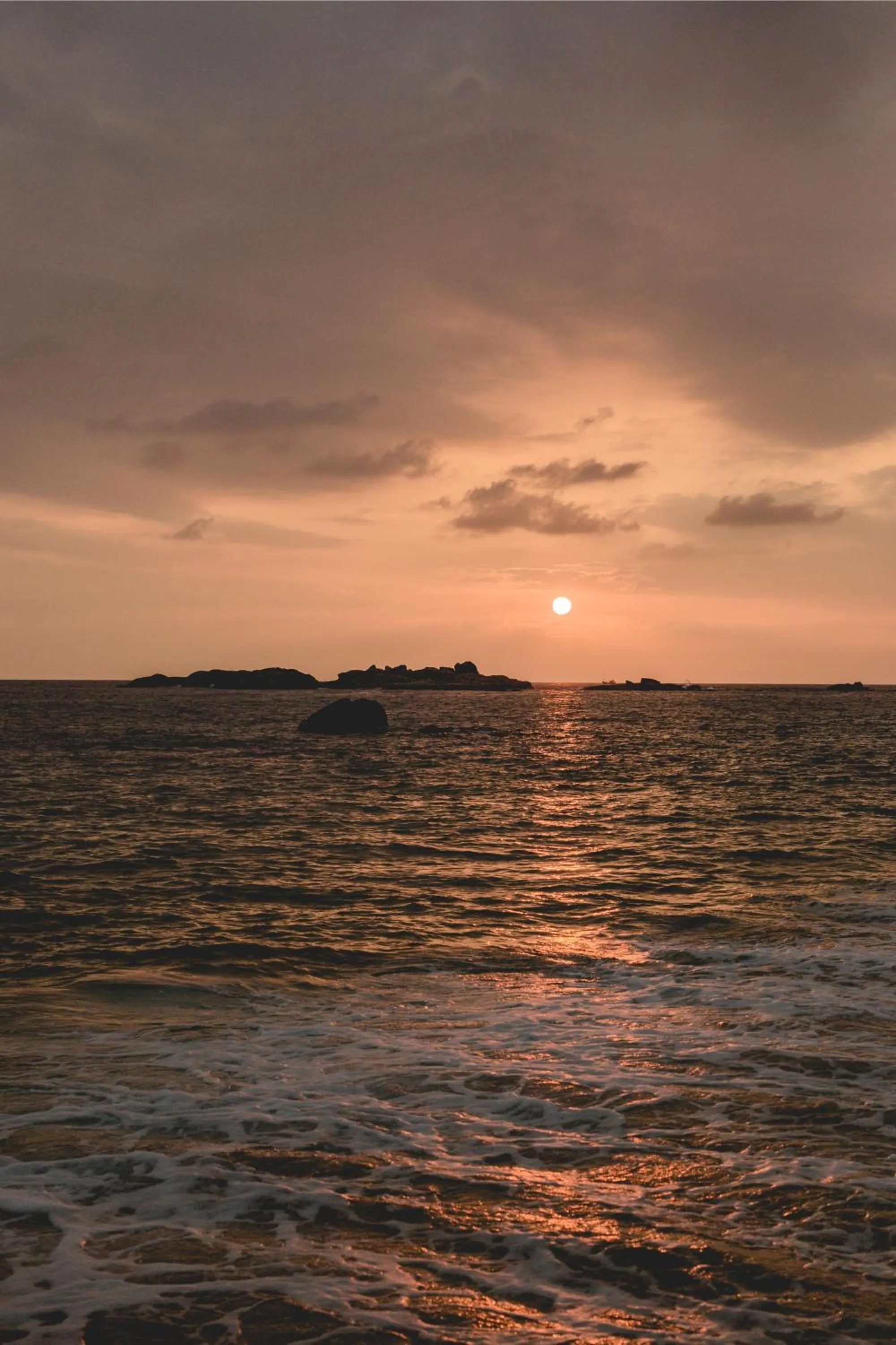 Beach in Shangrela Beach Resort by ARK