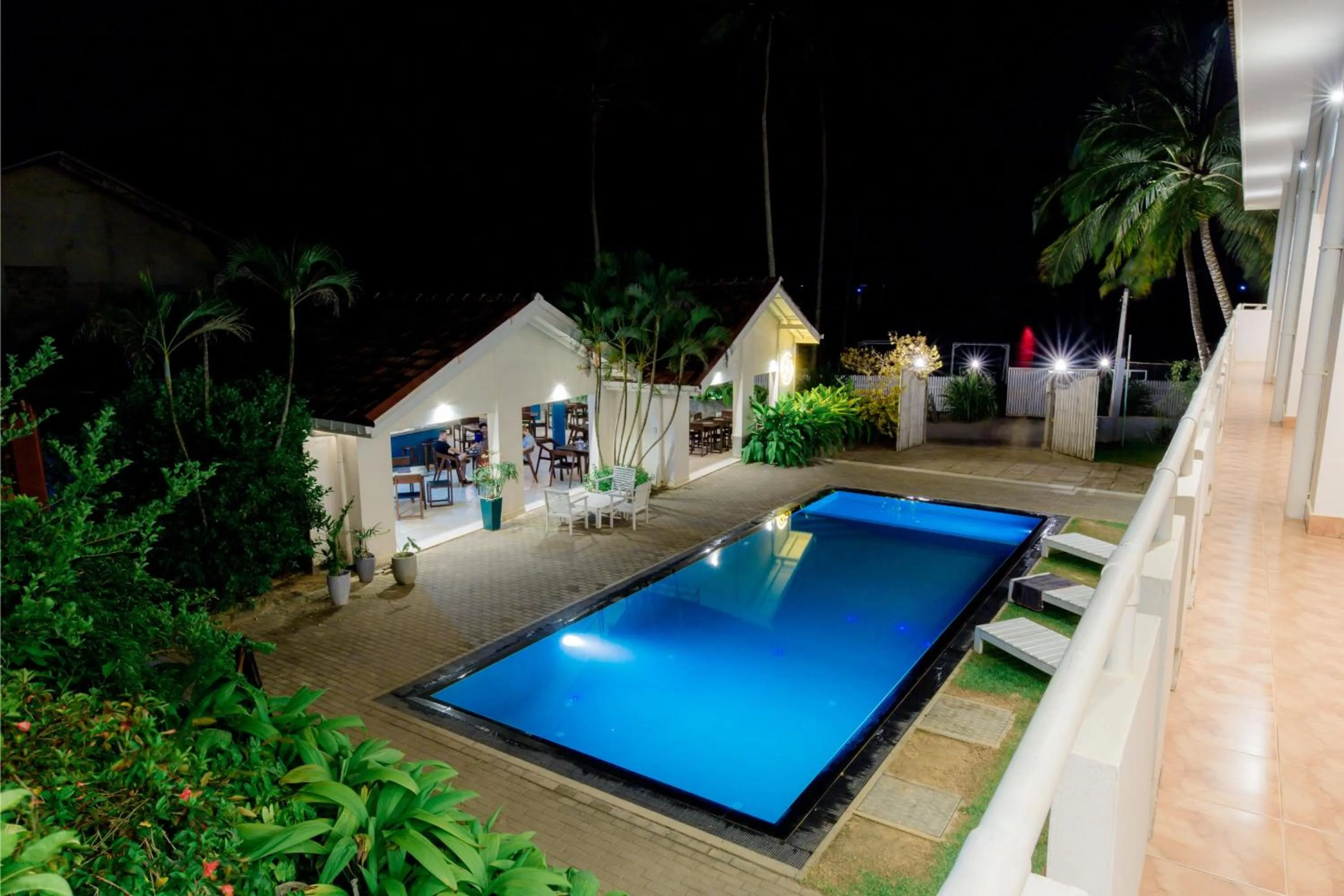 Night in Shangrela Beach Resort by ARK
