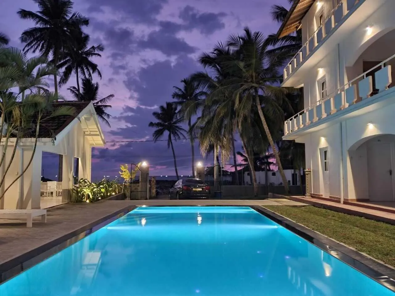 Property building in Shangrela Beach Resort by ARK