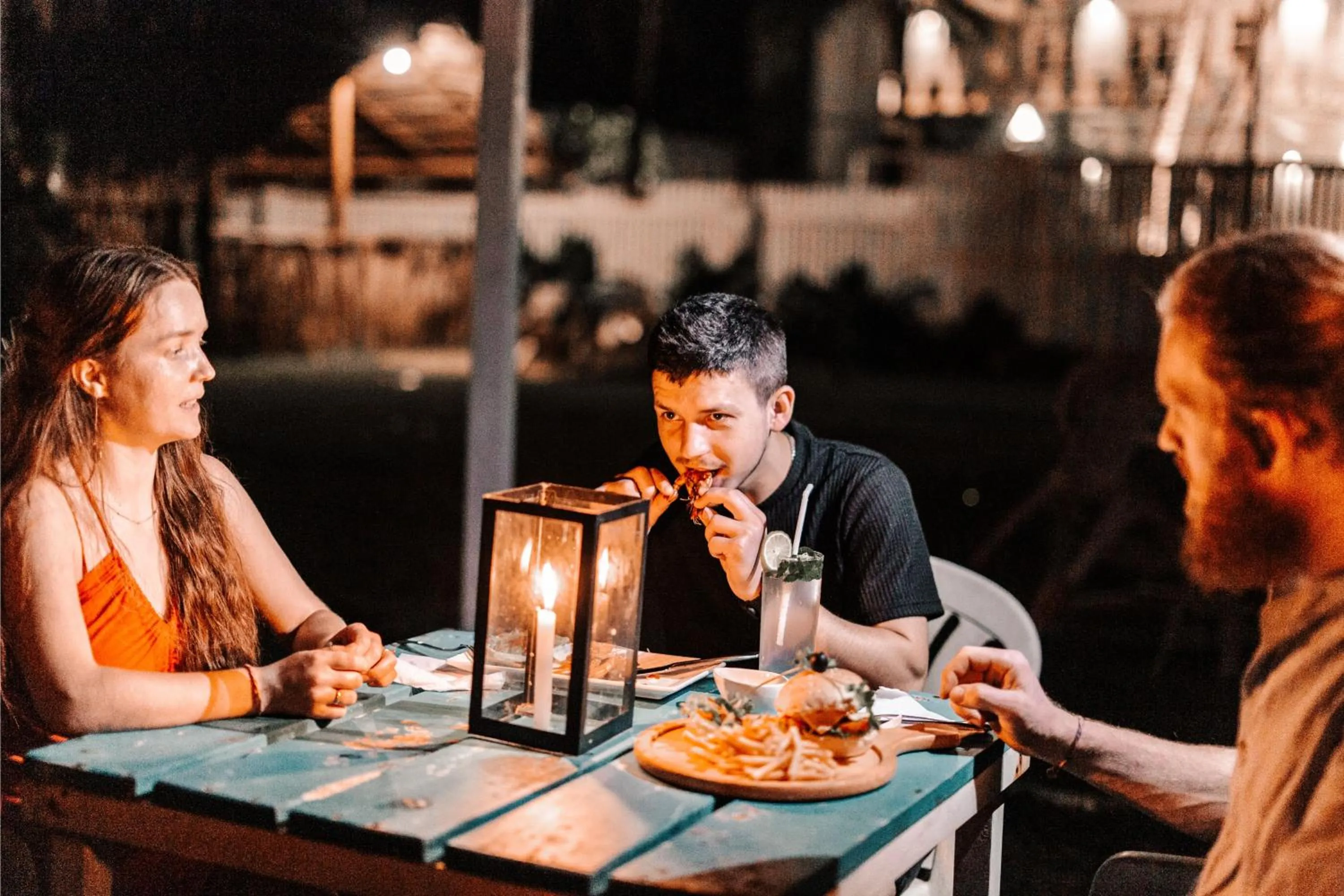 Restaurant/places to eat in Shangrela Beach Resort by ARK