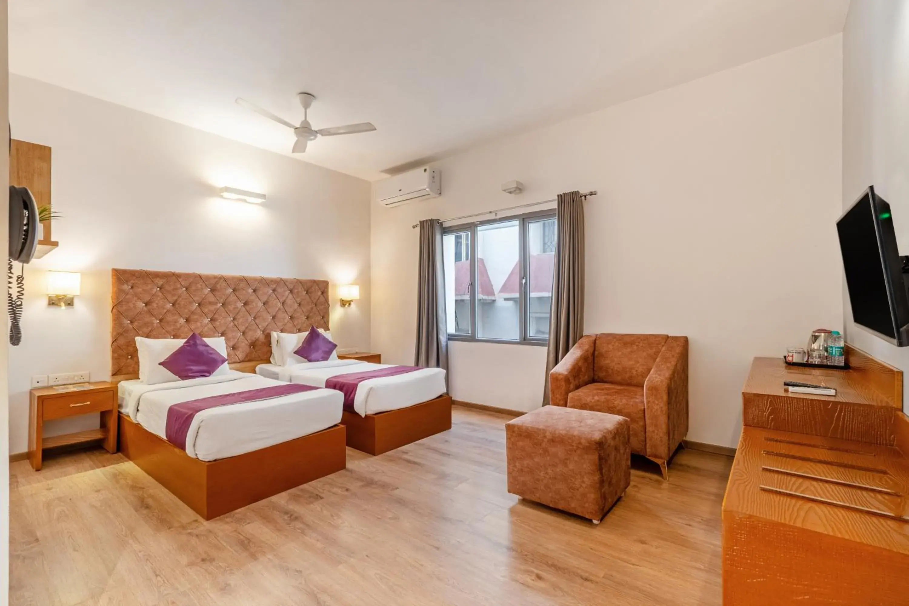 Bedroom, Bed in Monday Hotels Hitec City Bedroom, Bed in Monday Hotels Hitec City