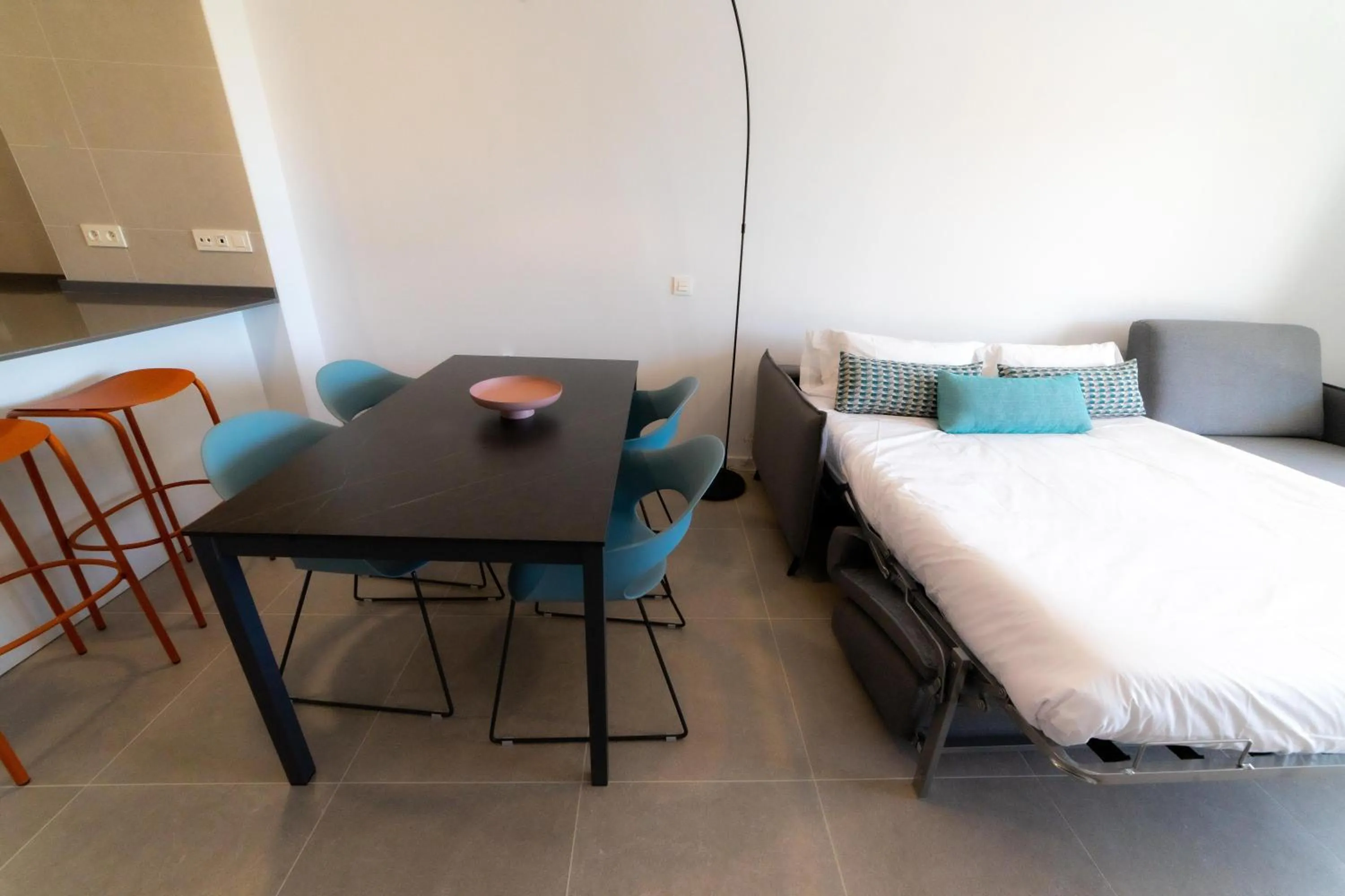 Bed in Aqua Apartments Bellamar, Marbella